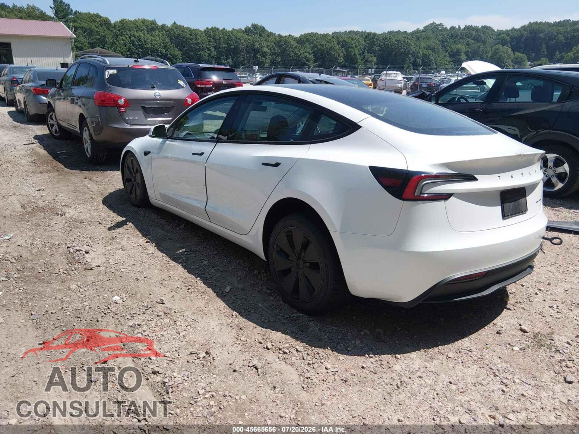 TESLA MODEL 3 2025 - 5YJ3E1EB8SF911955