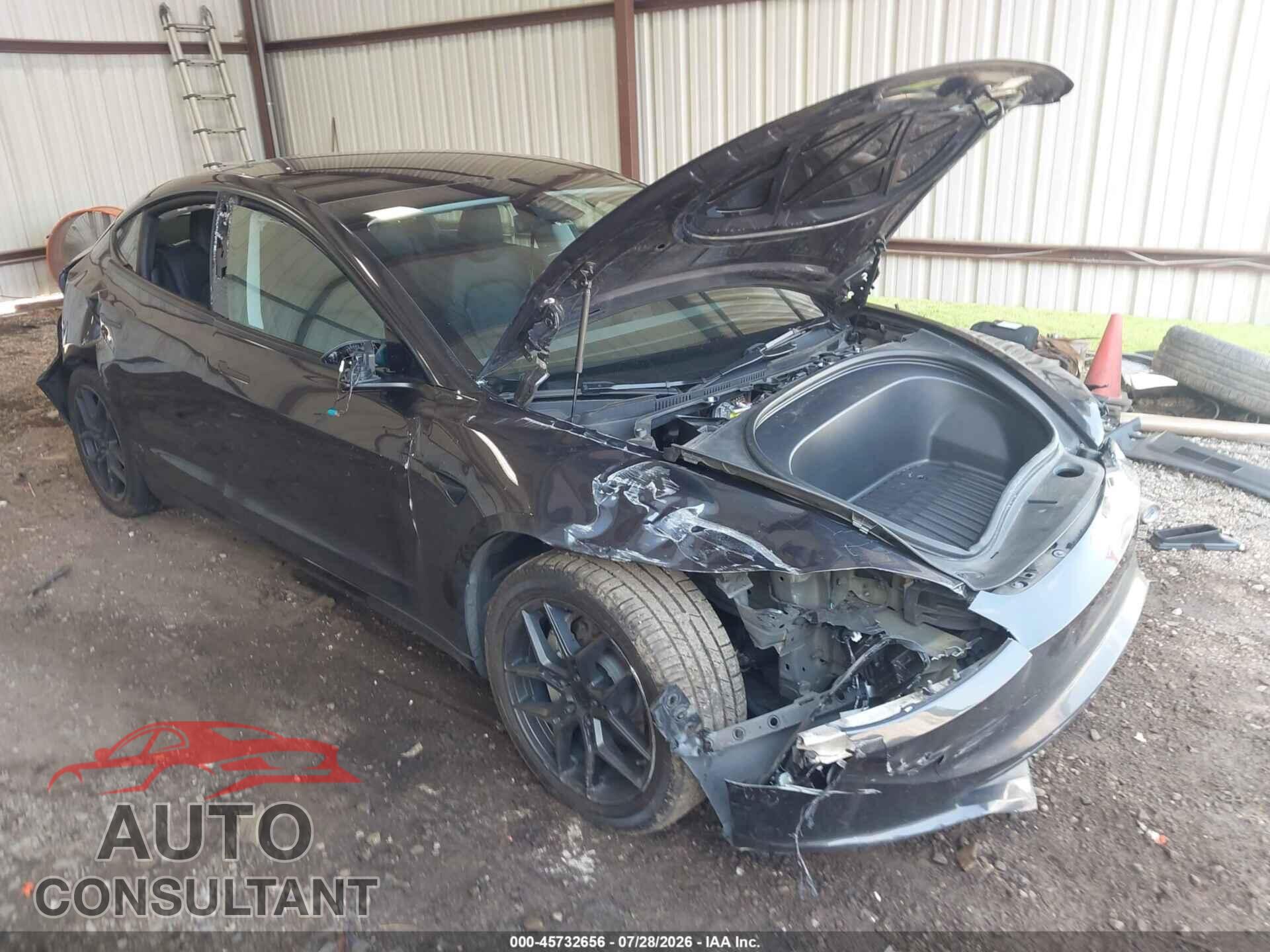 TESLA MODEL 3 2024 - 5YJ3E1EA9RF856417