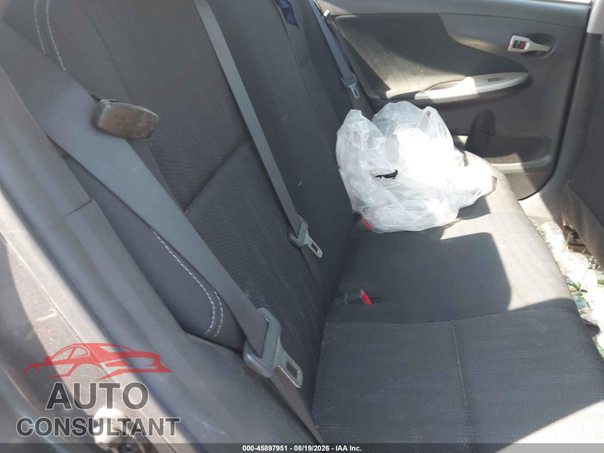 TOYOTA COROLLA 2012 - 2T1BU4EE5CC884844