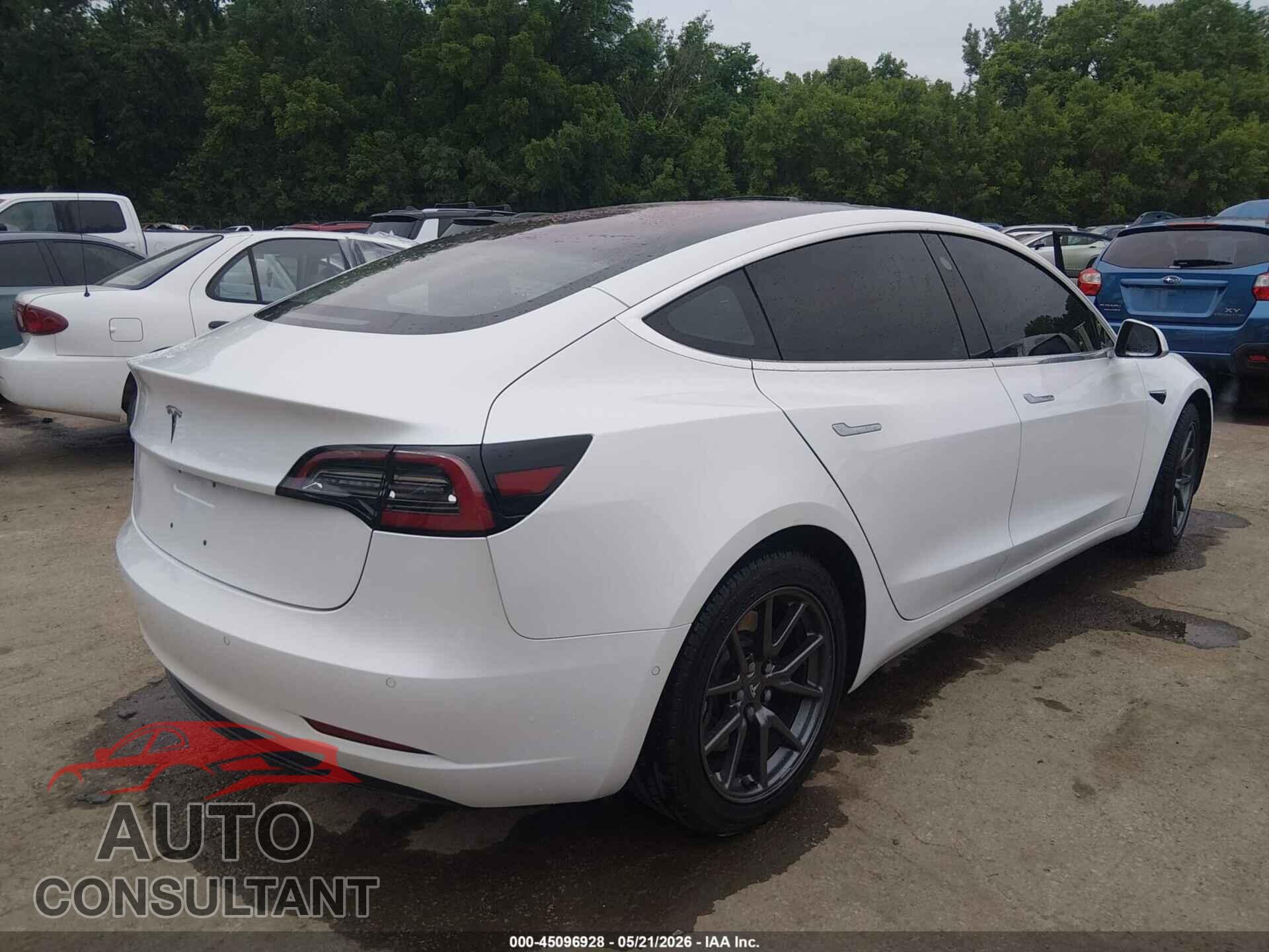 TESLA MODEL 3 2018 - 5YJ3E1EA3JF161855