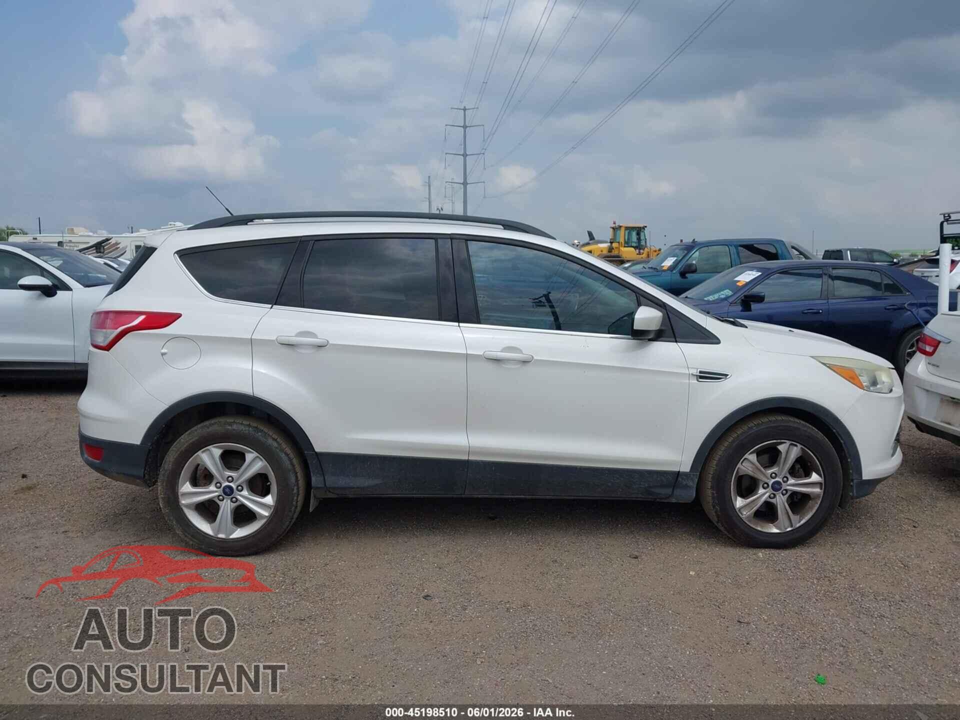 FORD ESCAPE 2016 - 1FMCU0GX7GUB58810