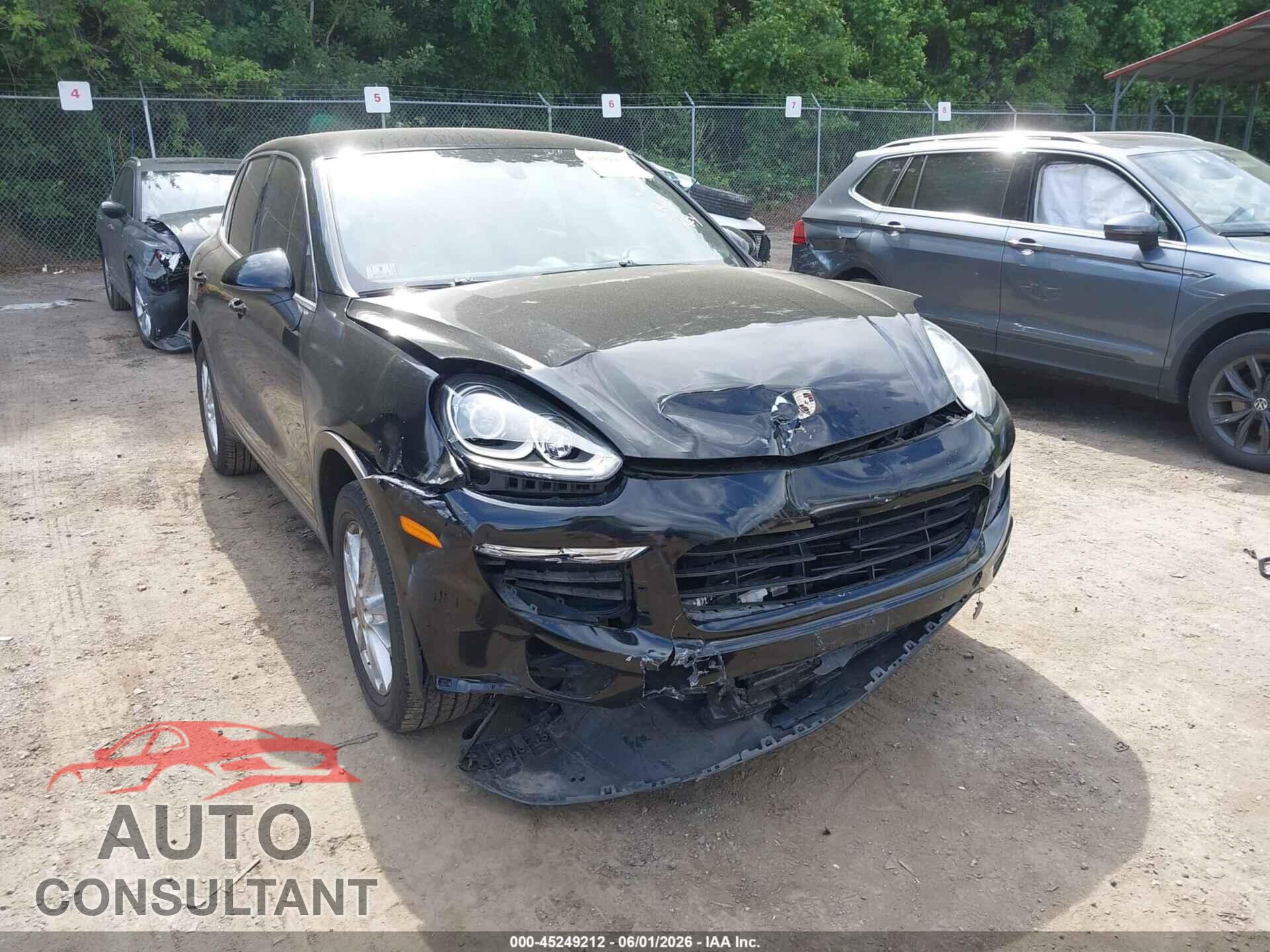PORSCHE CAYENNE 2016 - WP1AA2A29GLA10546