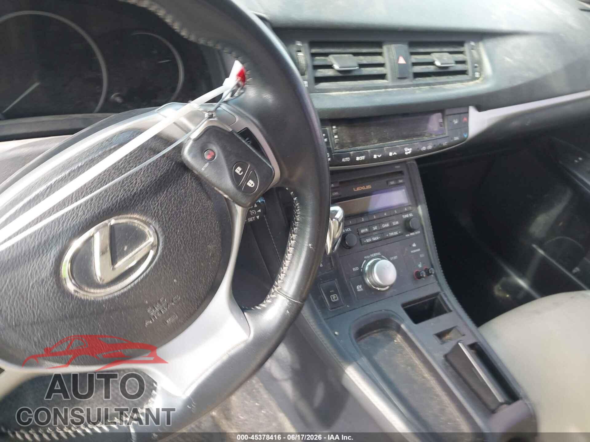 LEXUS CT 200H 2013 - JTHKD5BH2D2131839