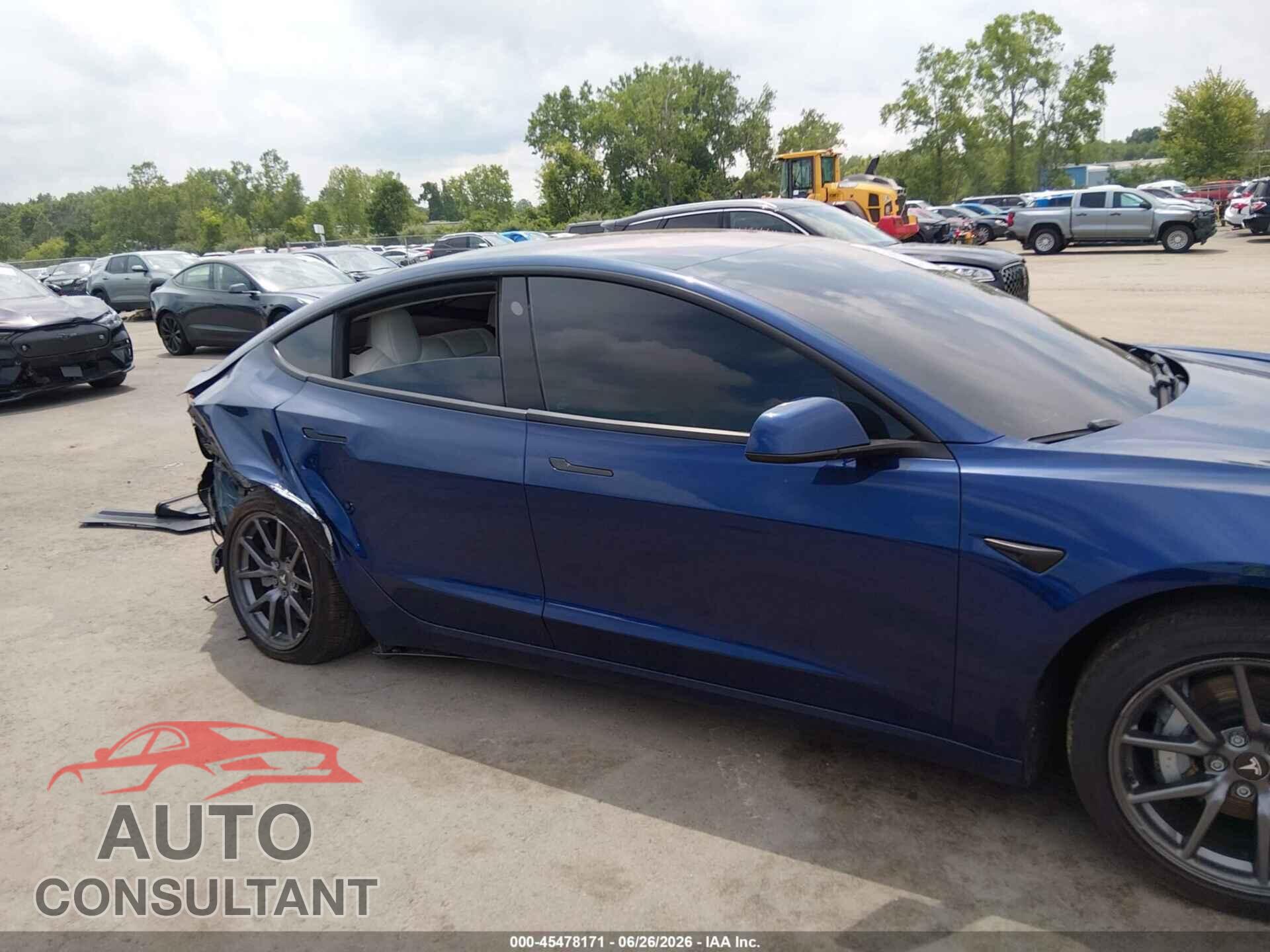 TESLA MODEL 3 2018 - 5YJ3E1EA1JF155388