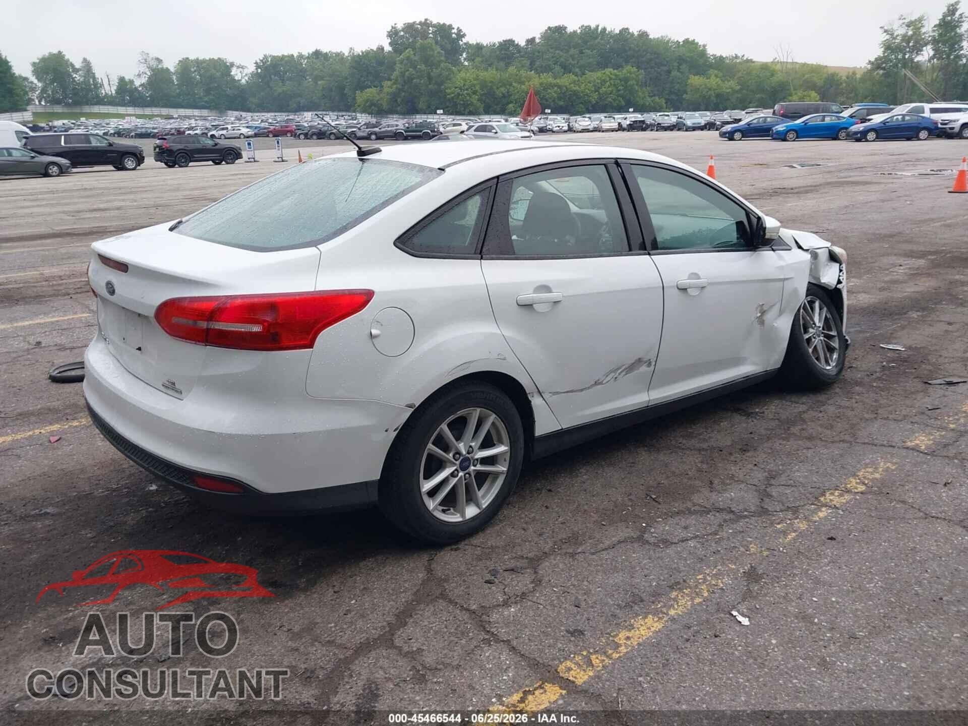 FORD FOCUS 2015 - 1FADP3F20FL204141