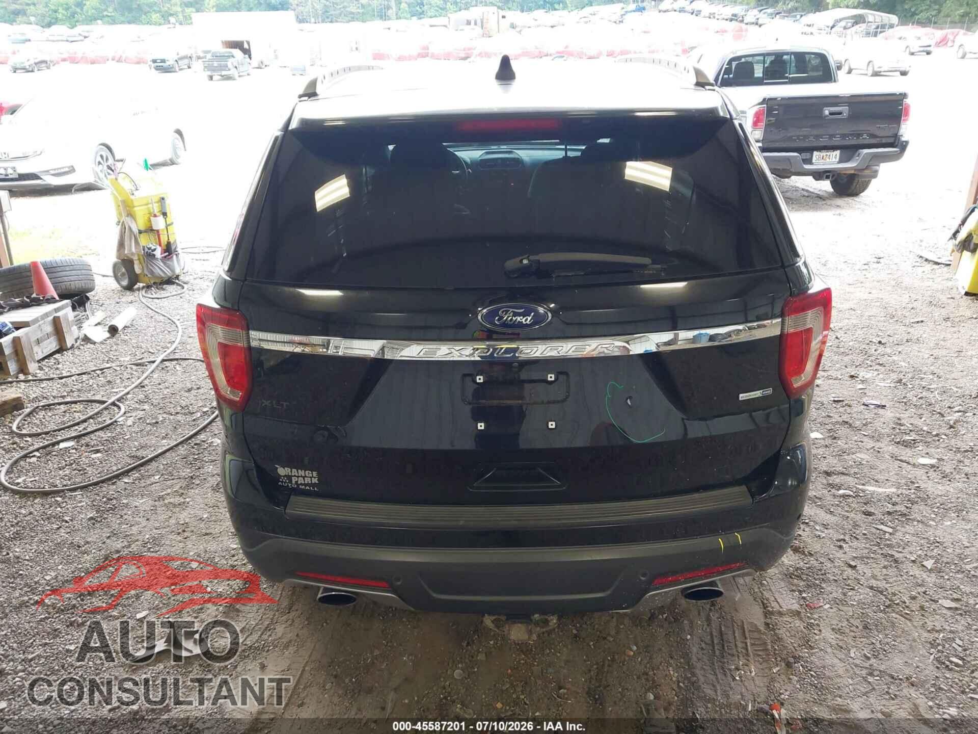 FORD EXPLORER 2018 - 1FM5K8DH2JGC79213