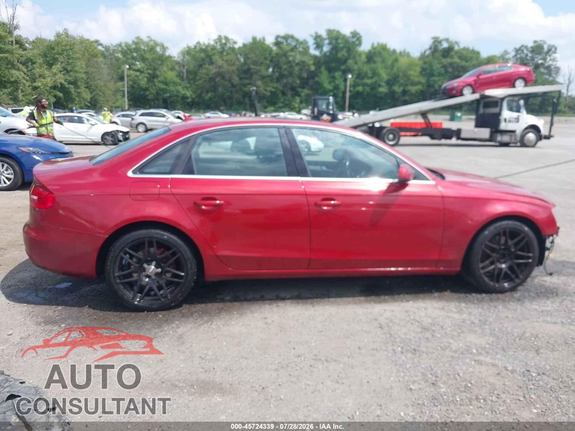 AUDI A4 2013 - WAUHFAFL4DA170027