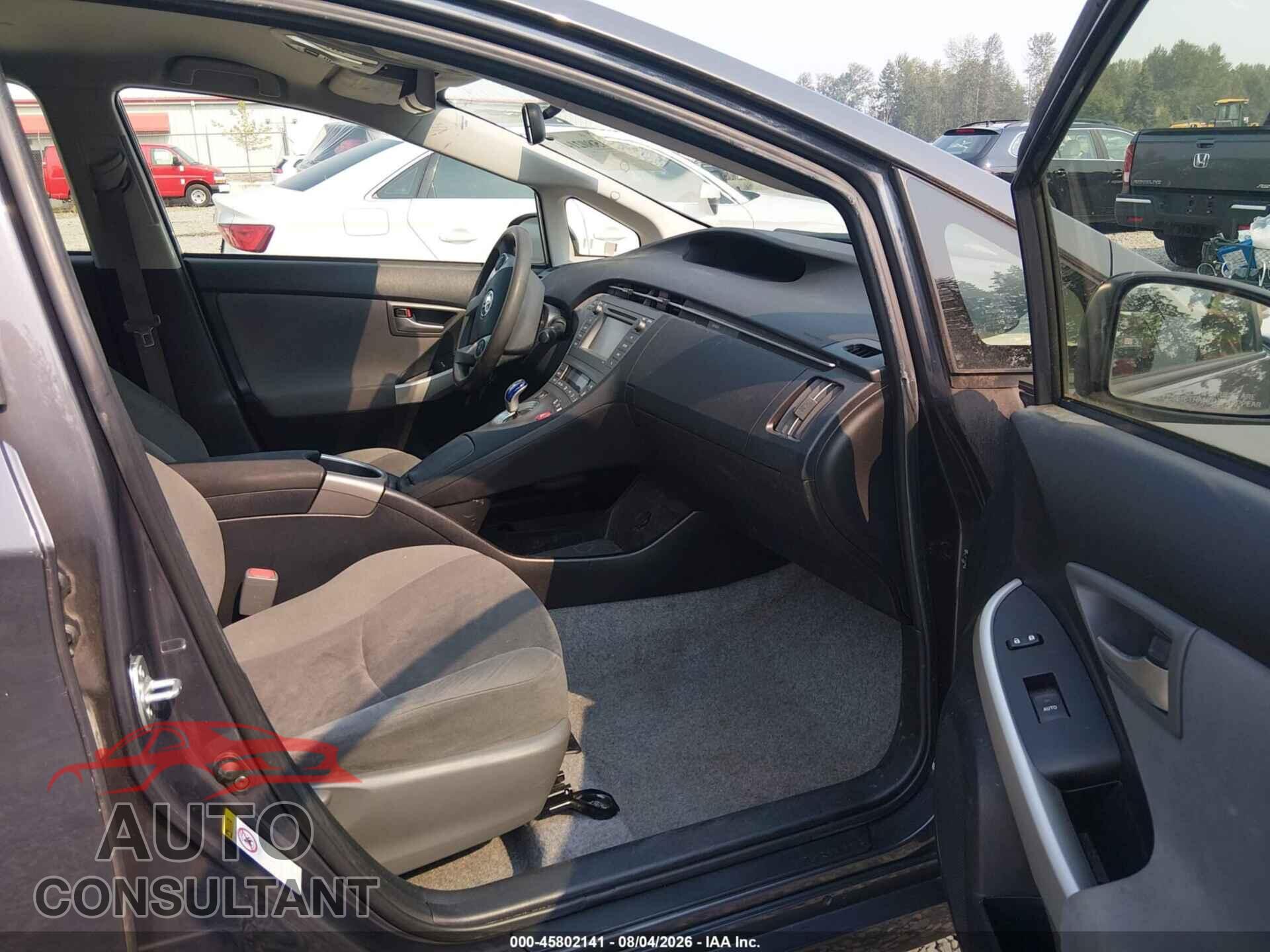TOYOTA PRIUS 2015 - JTDKN3DU1F0467722