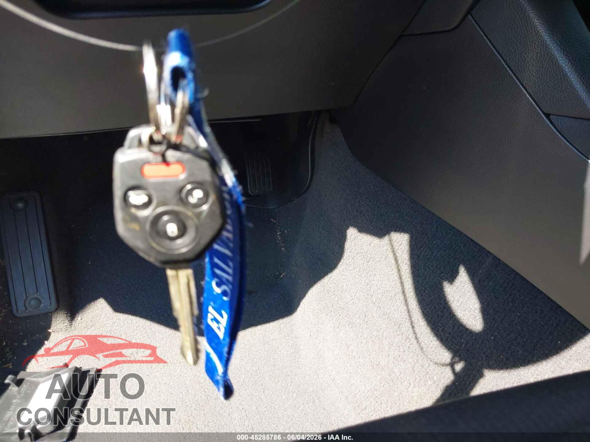 SUBARU LEGACY 2016 - 4S3BNAA63G3002109