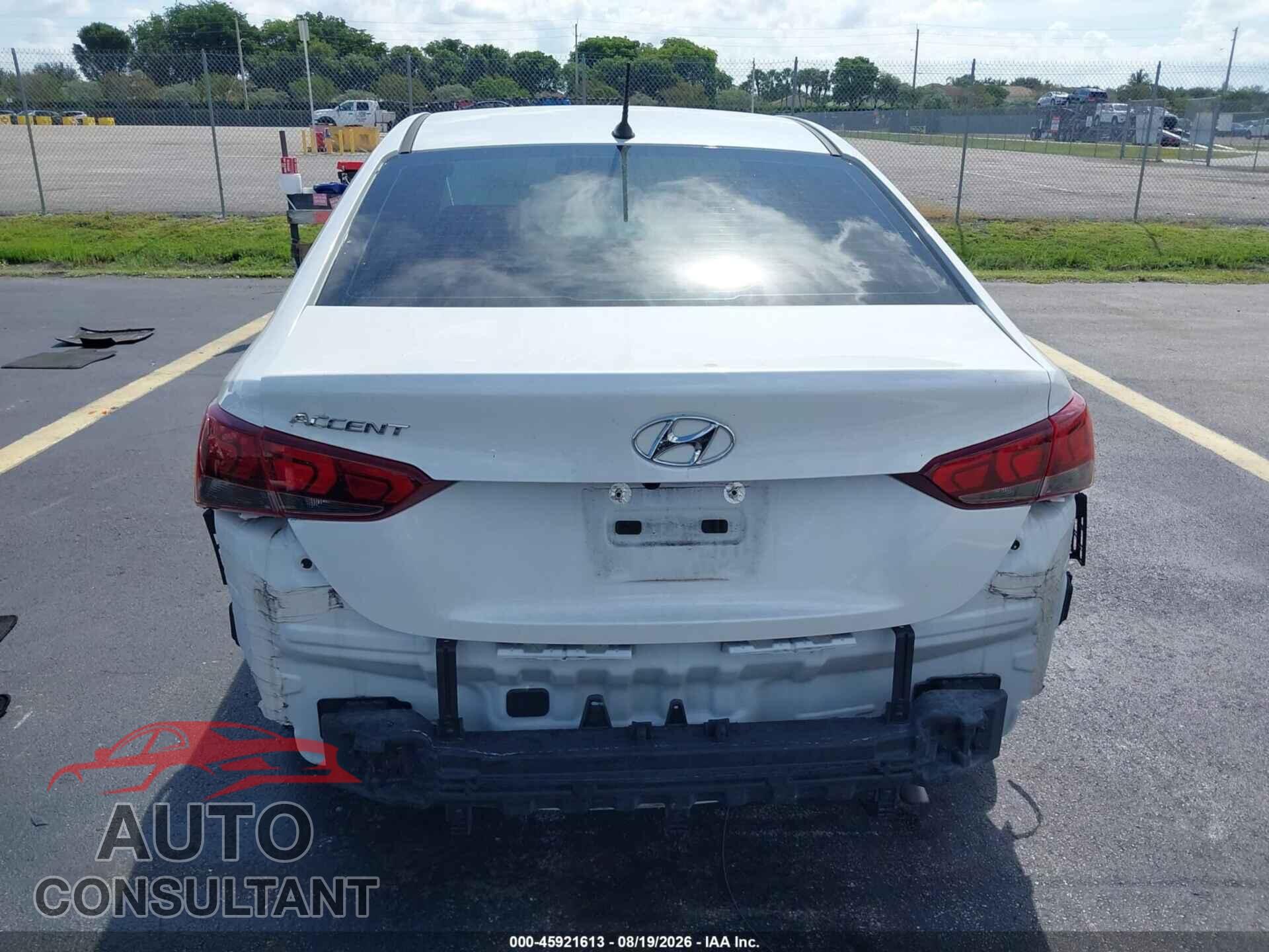 HYUNDAI ACCENT 2022 - 3KPC24A65NE180303