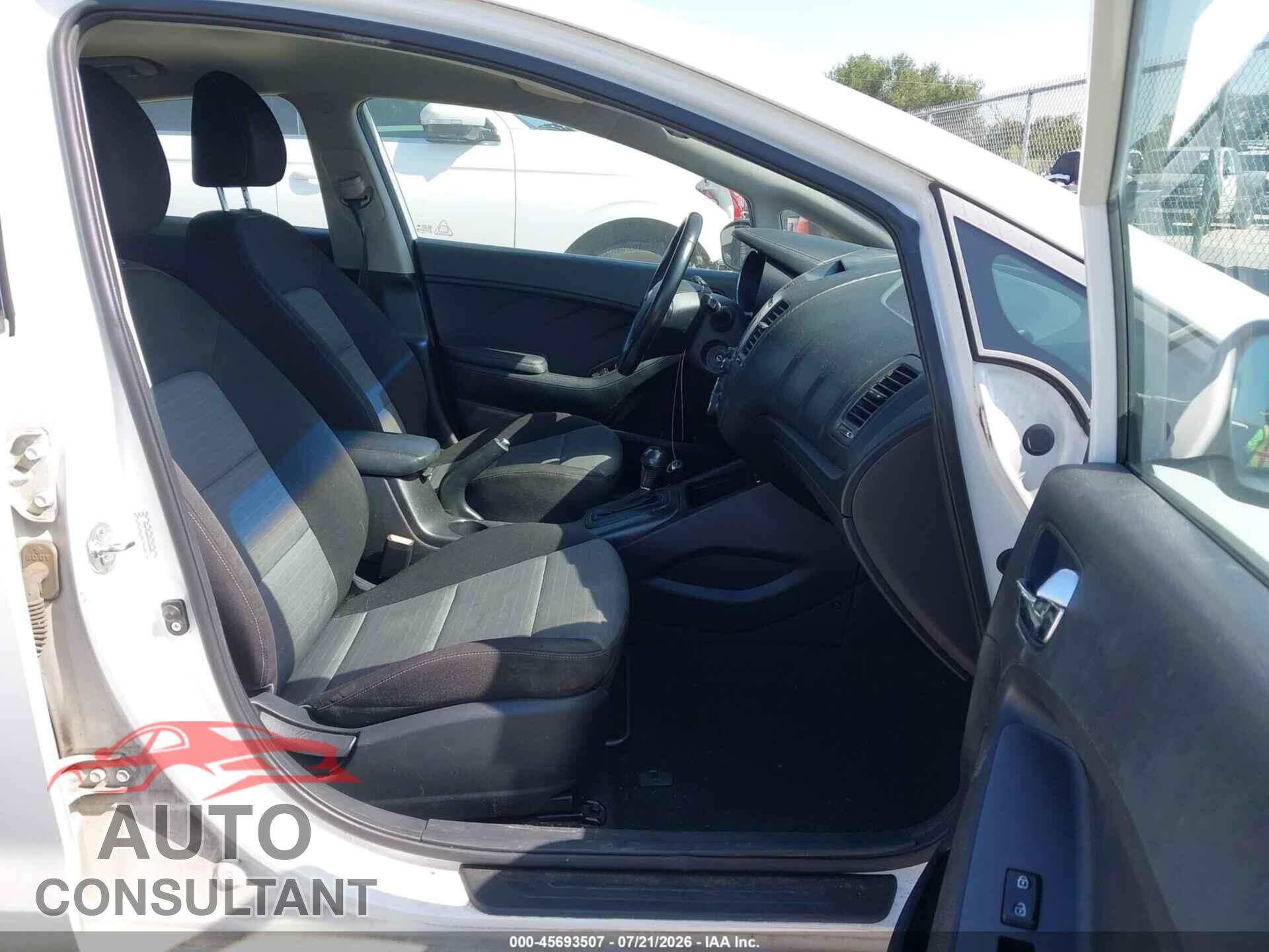 KIA FORTE 2014 - KNAFX4A8XE5100843