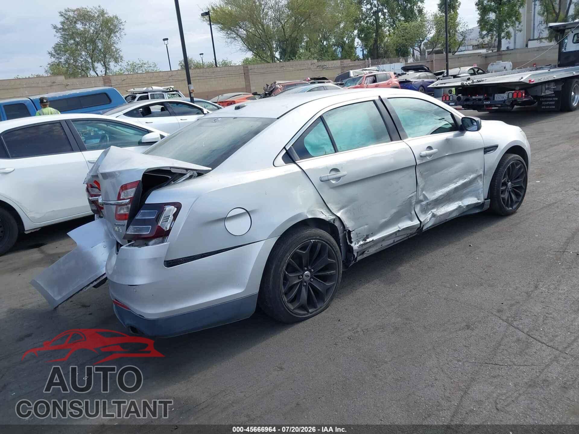 FORD TAURUS 2013 - 1FAHP2F88DG195971
