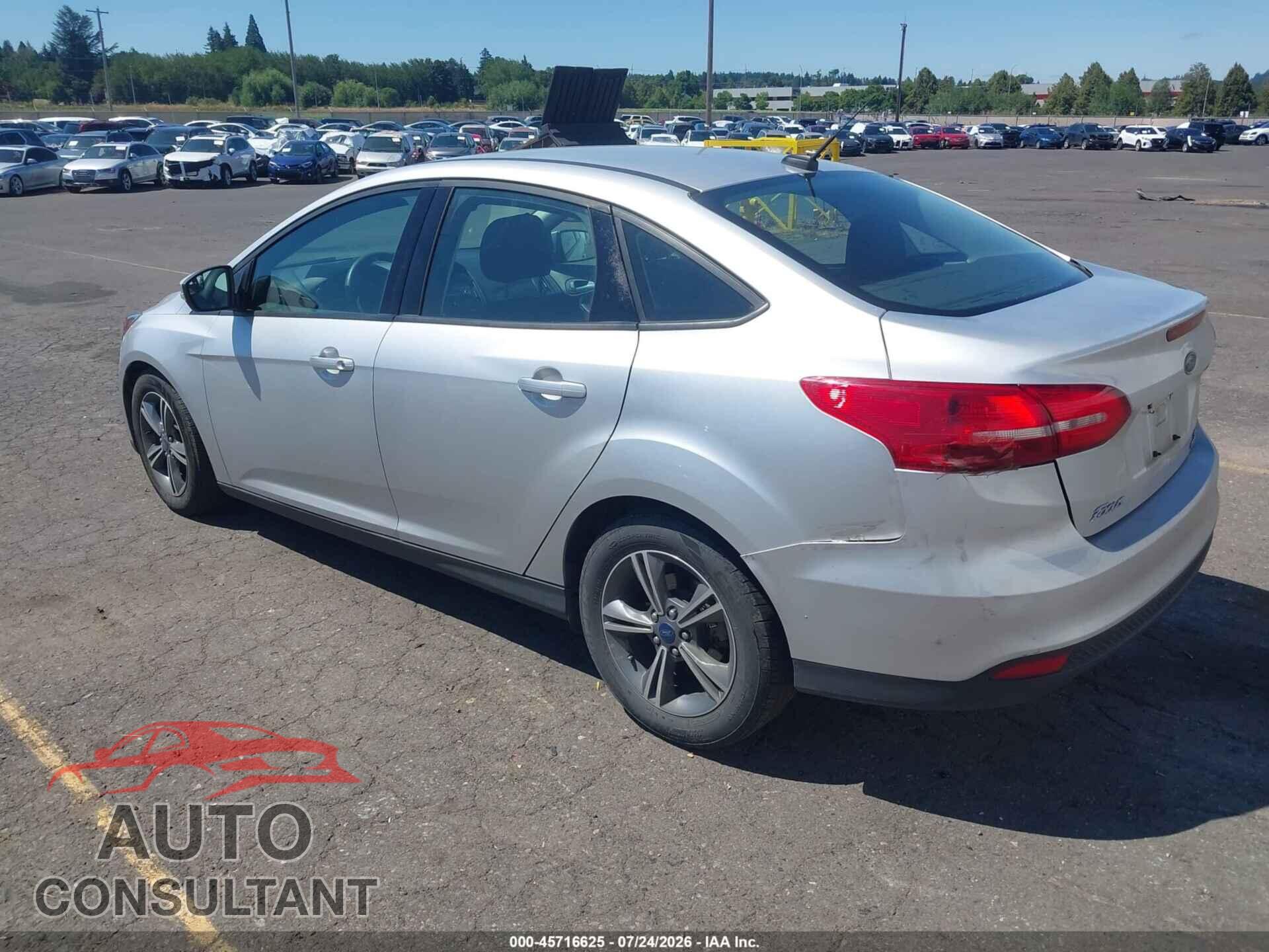FORD FOCUS 2016 - 1FADP3FE8GL363307