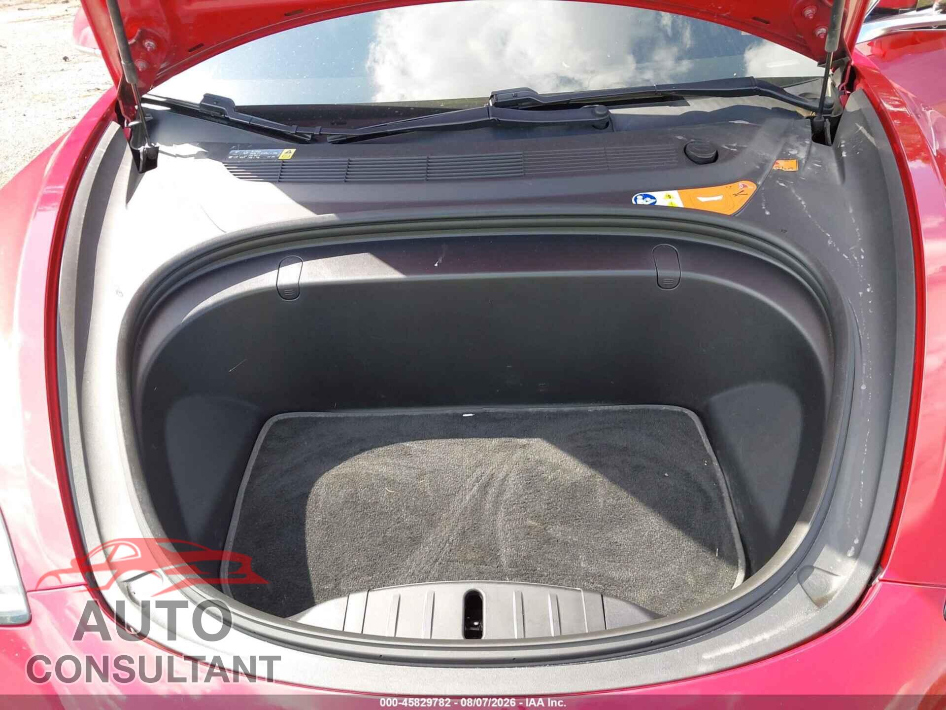 TESLA MODEL 3 2018 - 5YJ3E1EA1JF016877