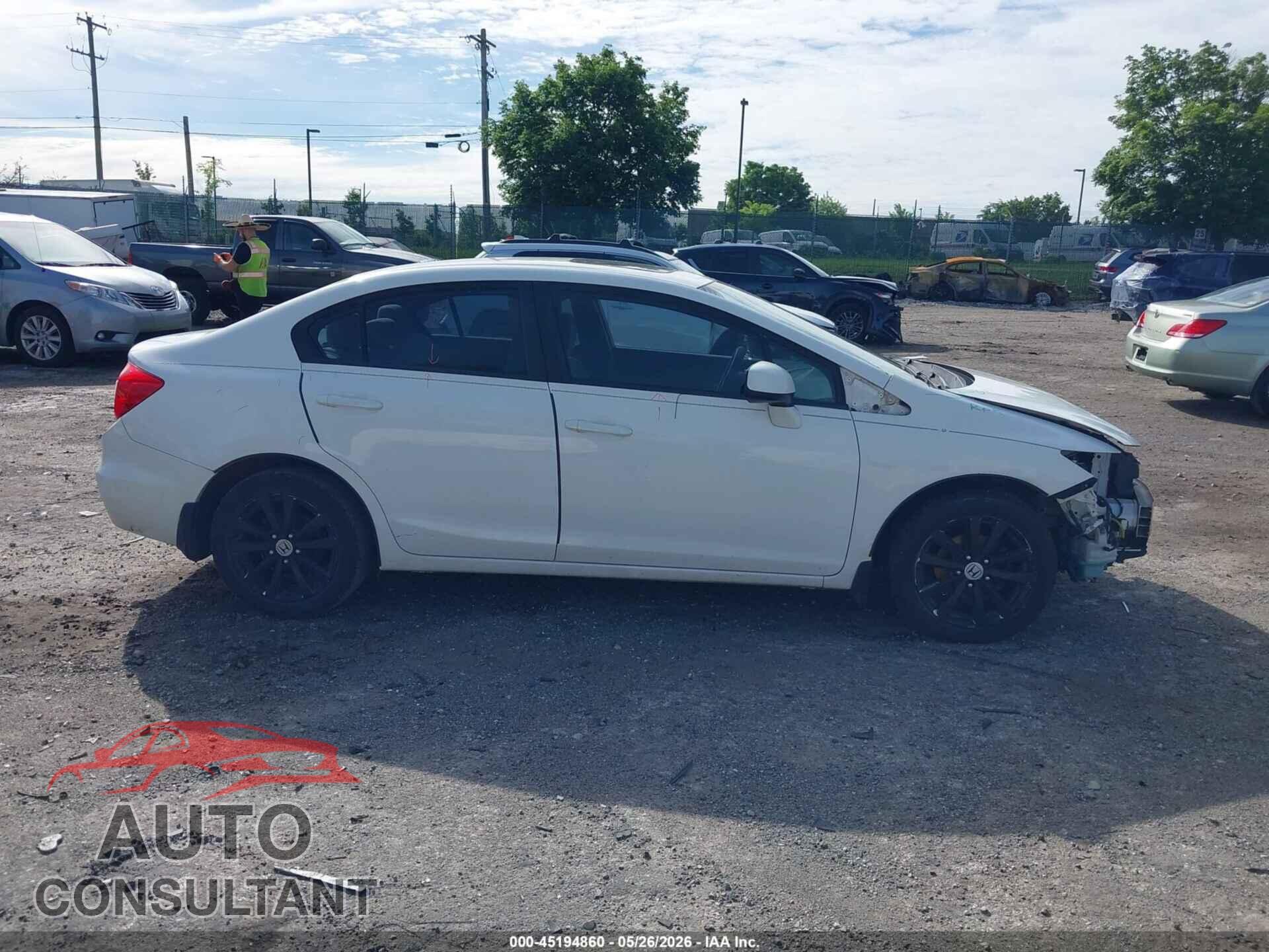 HONDA CIVIC 2012 - 19XFB2F8XCE334478