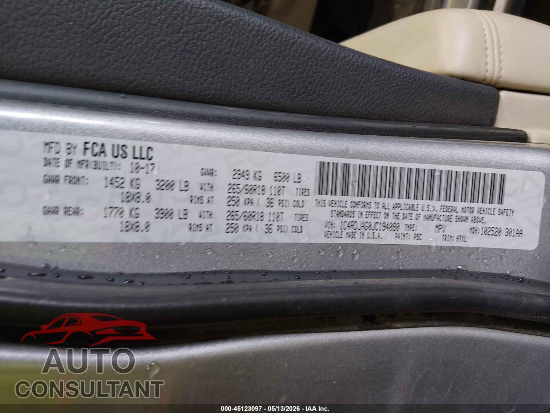 DODGE DURANGO 2018 - 1C4RDJAG0JC194090