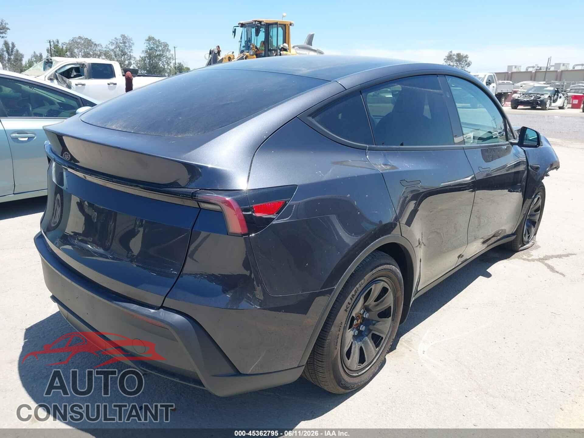 TESLA MODEL Y 2026 - 7SAYGDED3TA600244