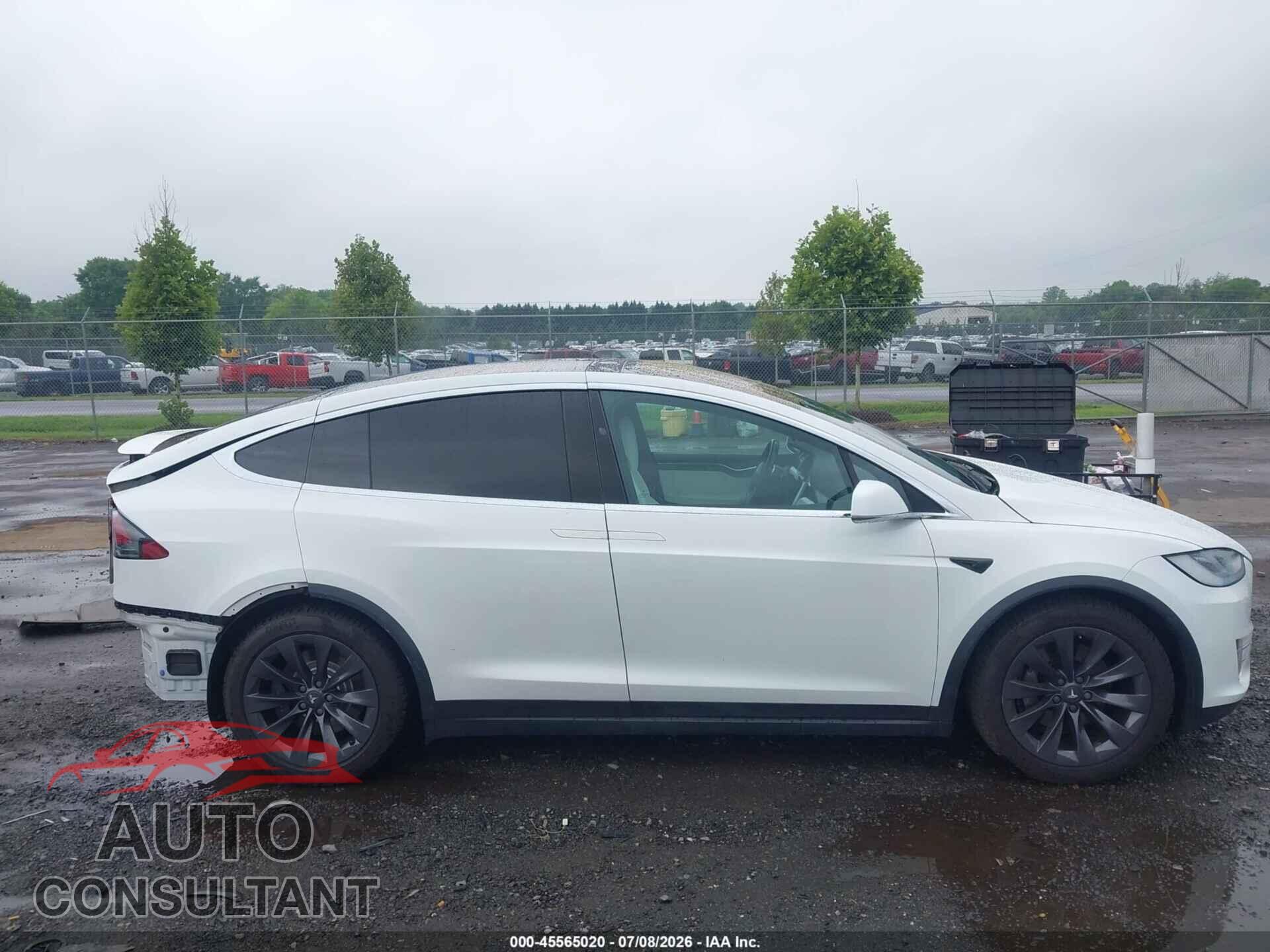 TESLA MODEL X 2017 - 5YJXCDE25HF076494