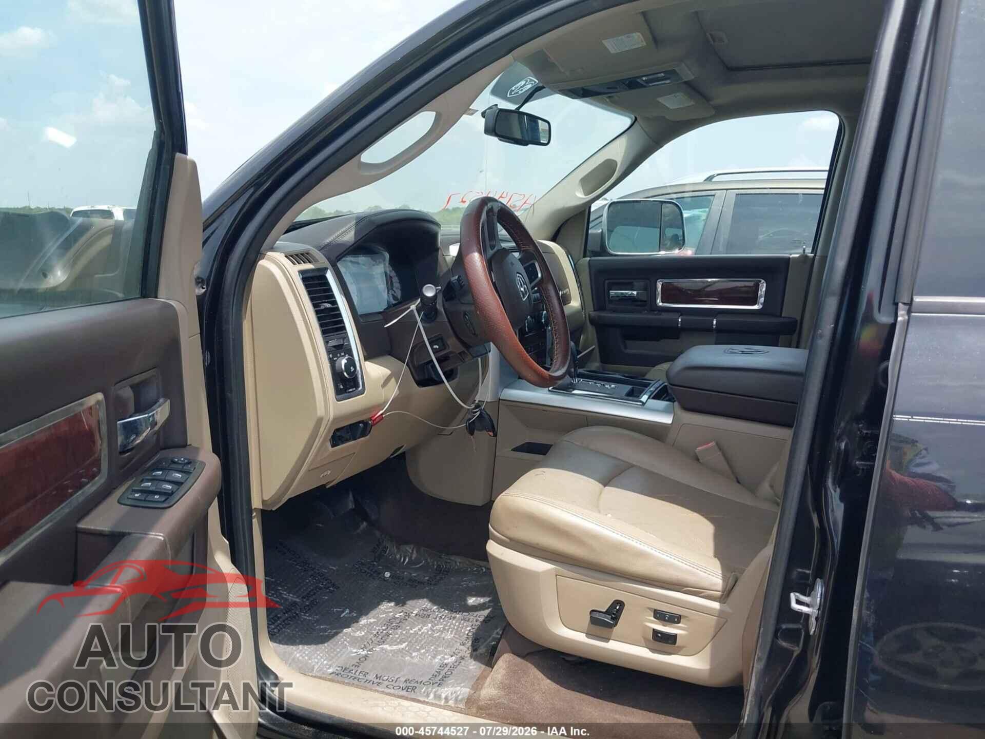 DODGE RAM 1500 2010 - 1D7RV1CT8AS219952