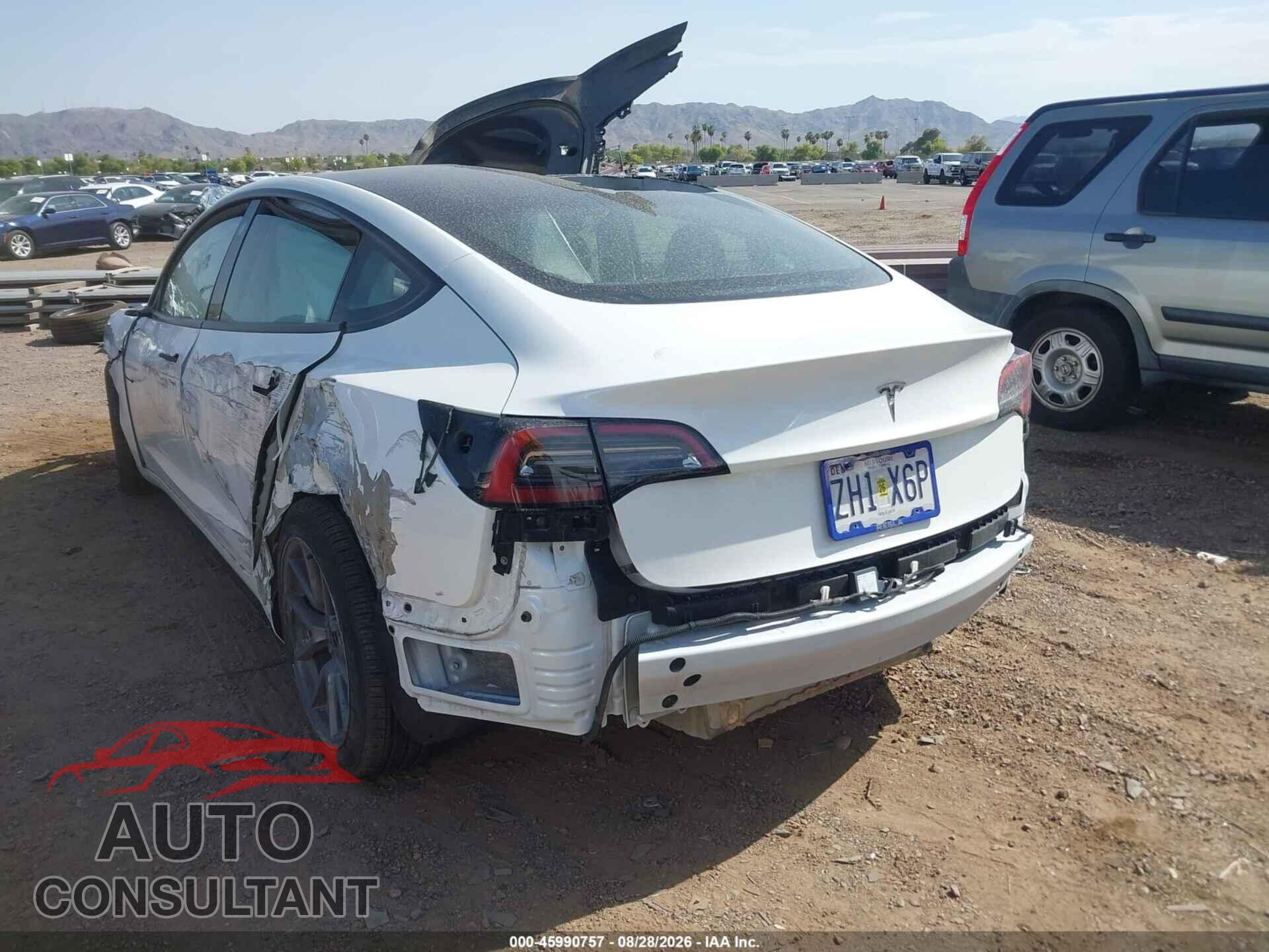 TESLA MODEL 3 2023 - 5YJ3E1EA1PF704385