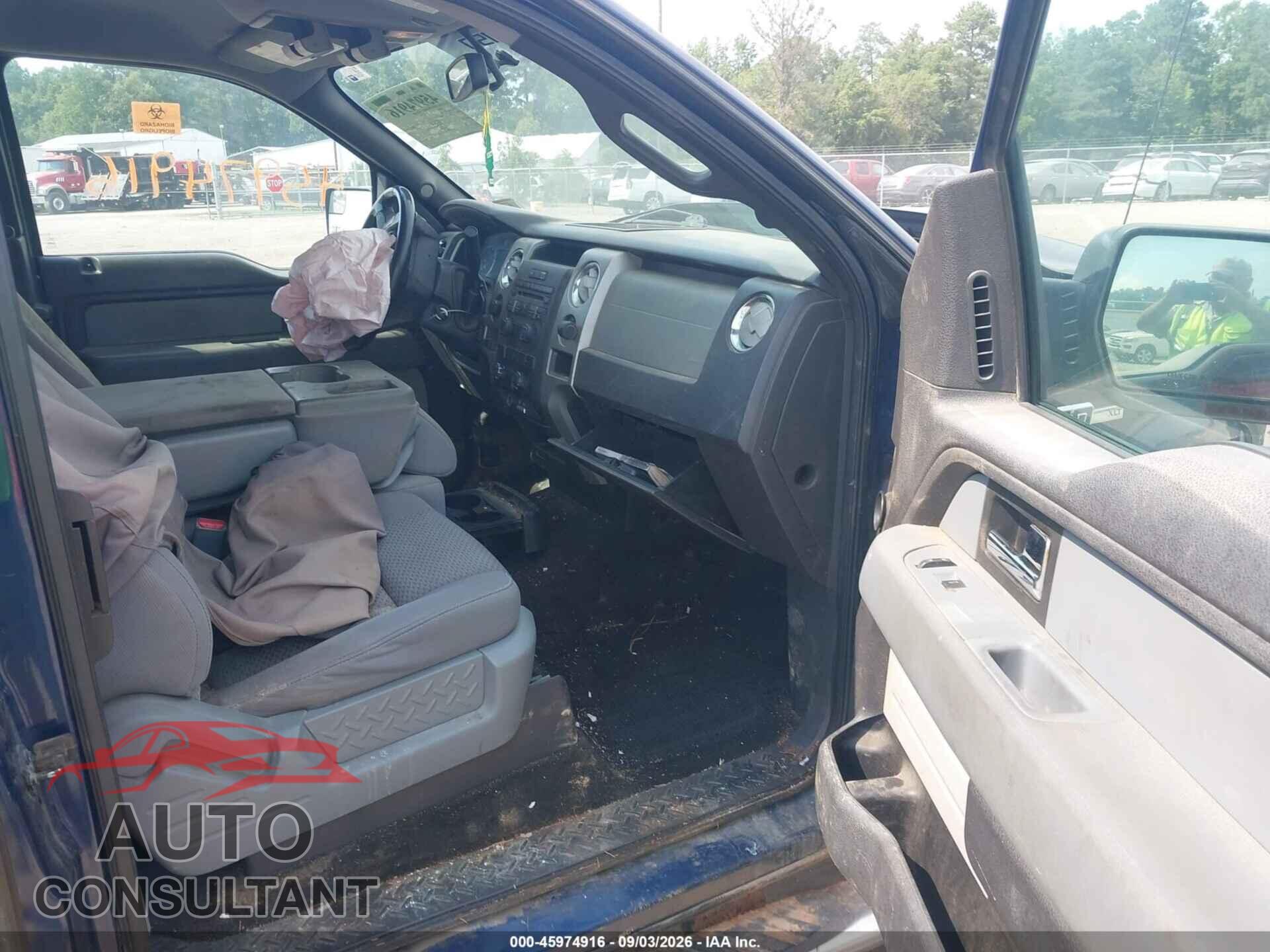 FORD F-150 2012 - 1FTFX1EF5CFC32684