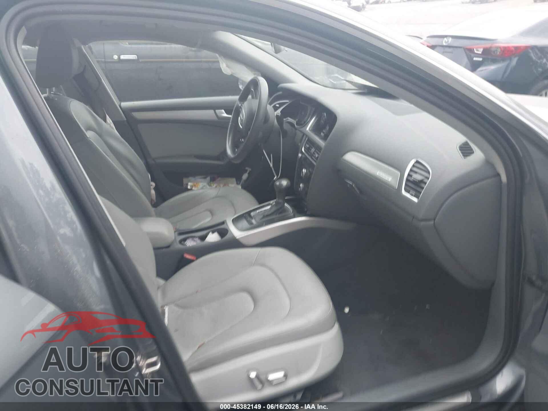 AUDI A4 2013 - WAUBFAFL8DN016726
