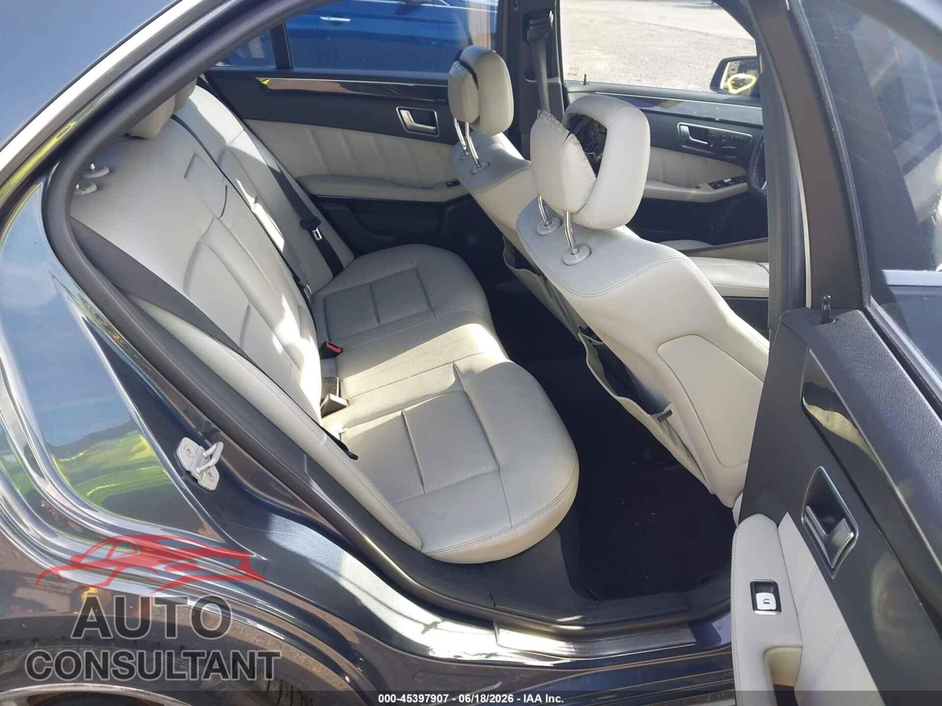 MERCEDES-BENZ E 2012 - WDDHF5KB1CA524274