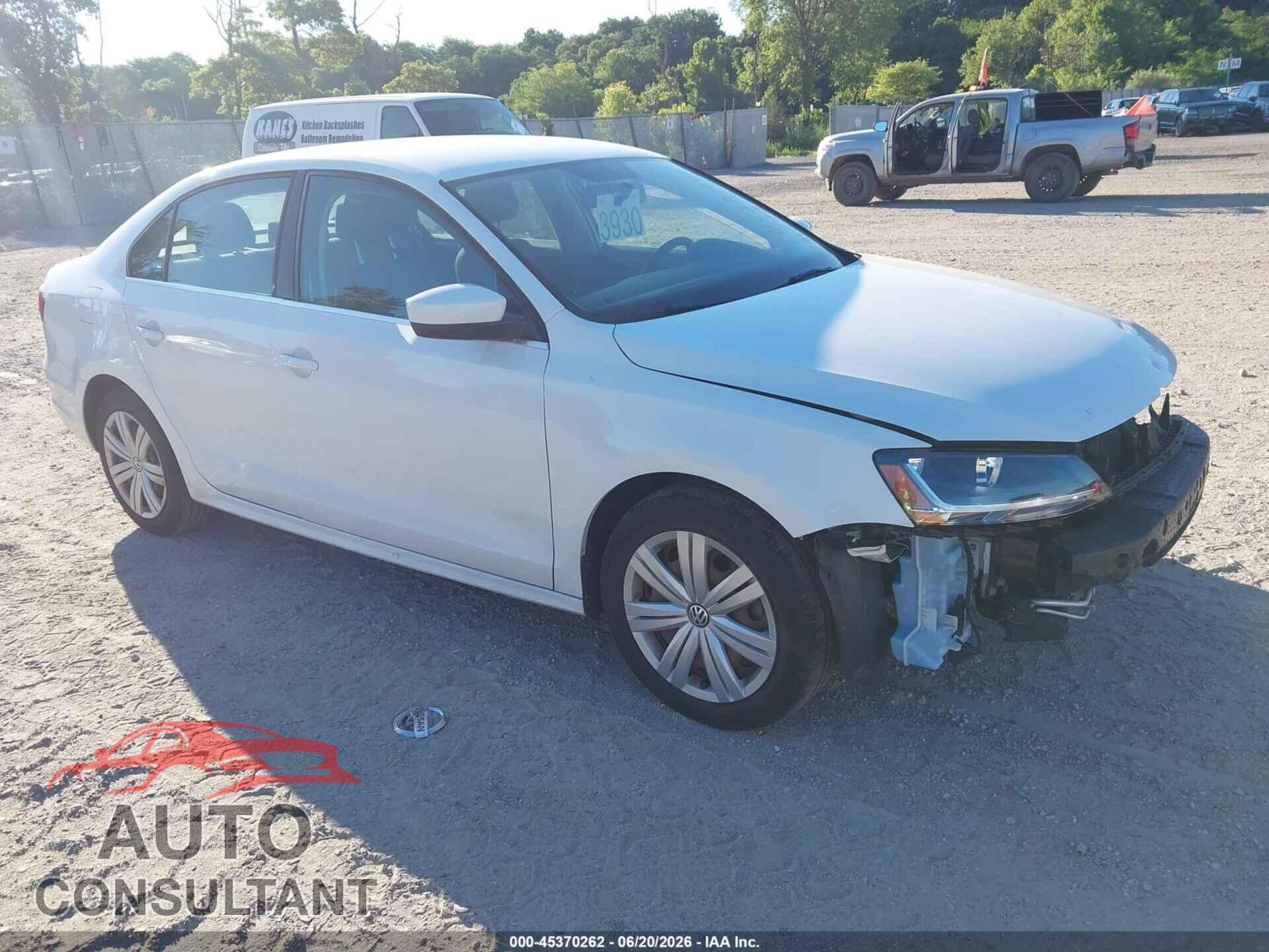 VOLKSWAGEN JETTA 2017 - 3VW2B7AJ7HM325981