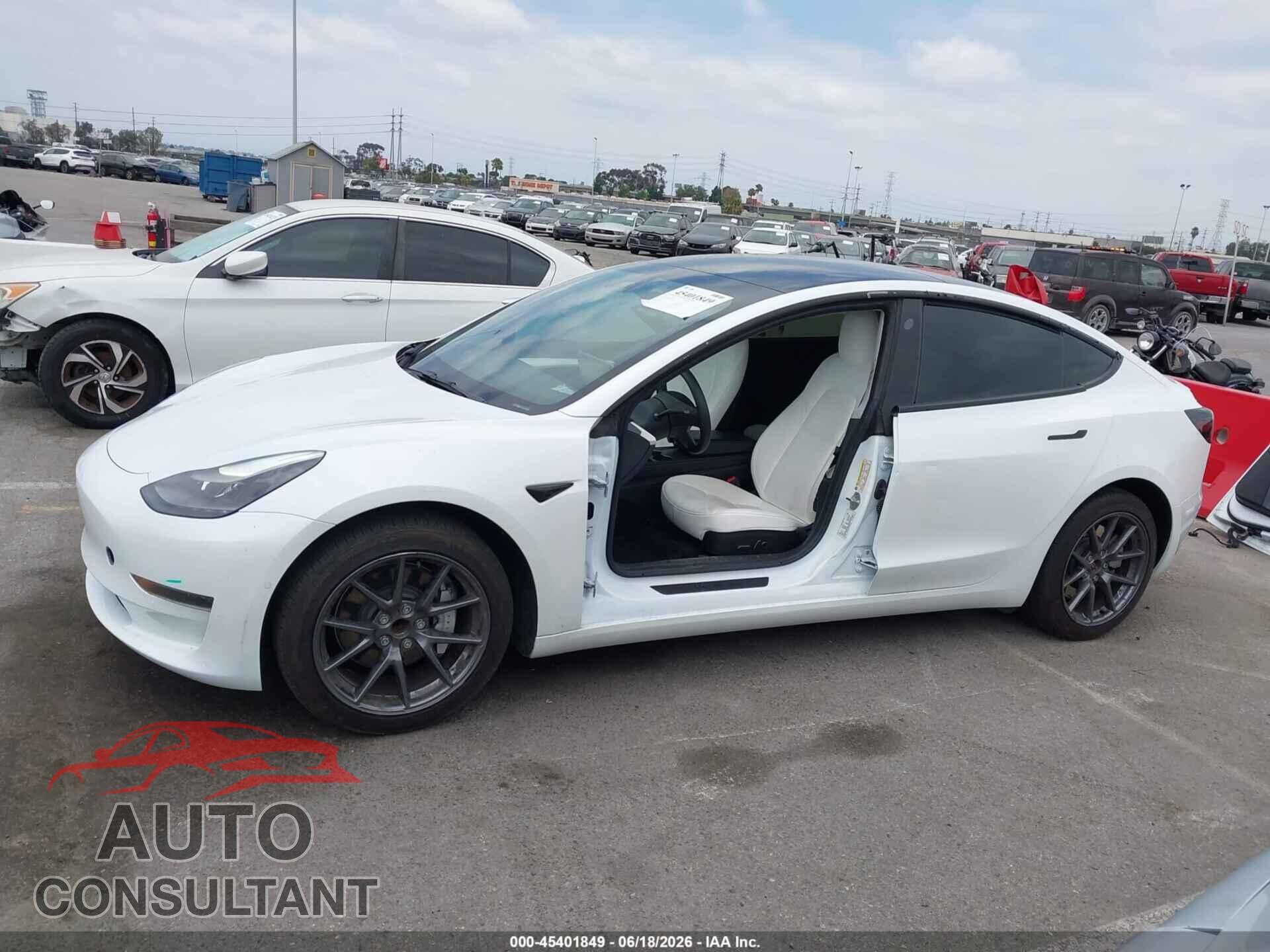 TESLA MODEL 3 2022 - 5YJ3E1EA2NF357954