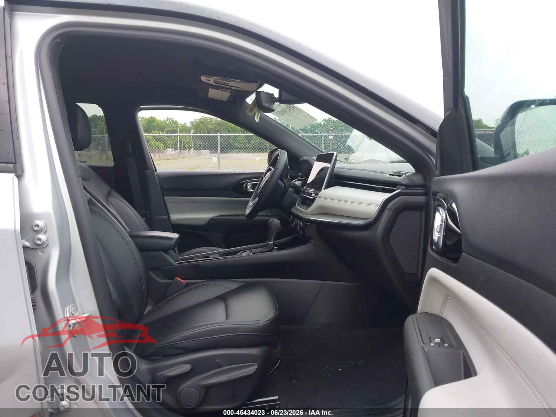 JEEP COMPASS 2024 - 3C4NJDCN4RT174347