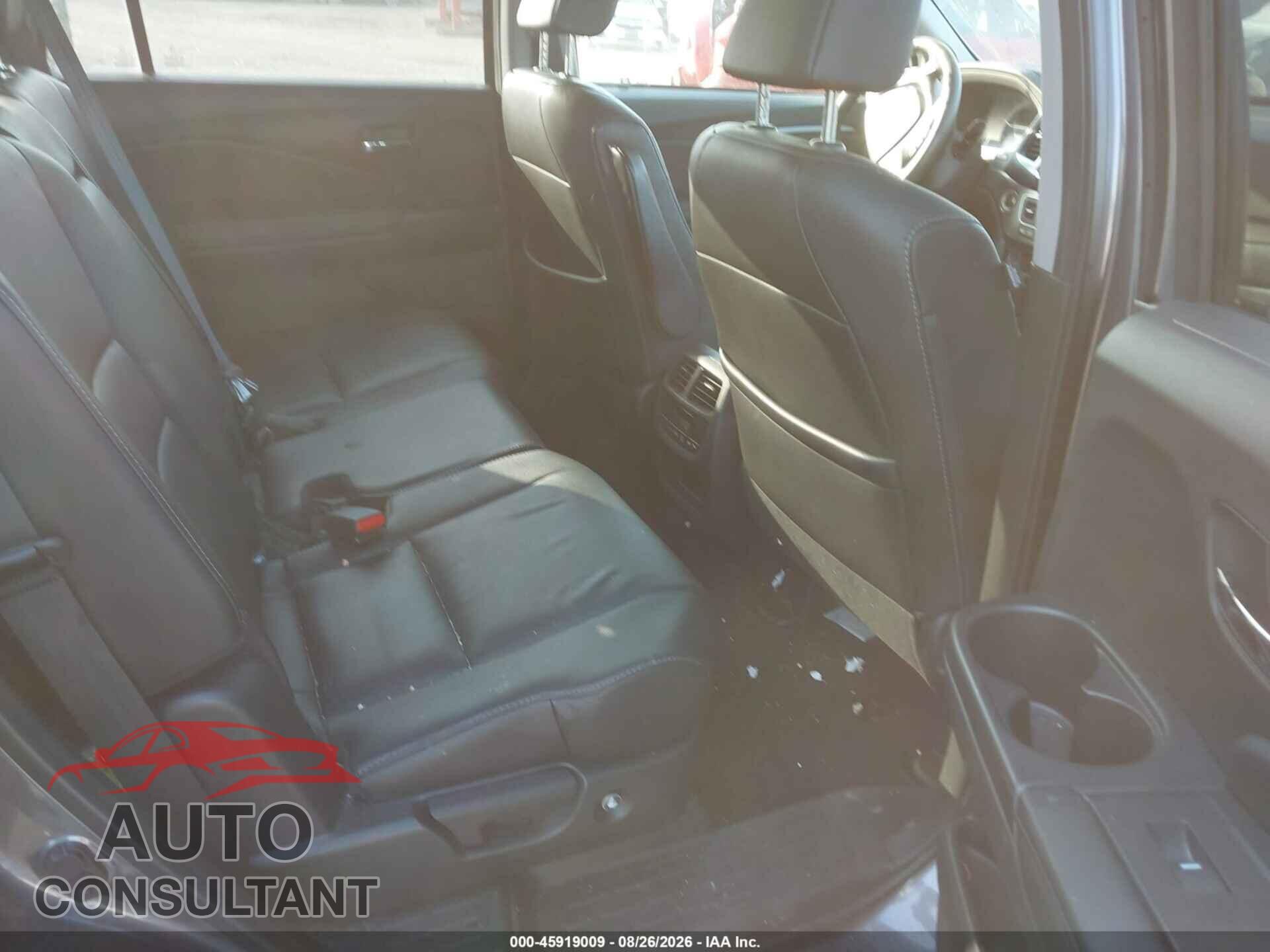 HONDA PILOT 2017 - 5FNYF6H55HB068540