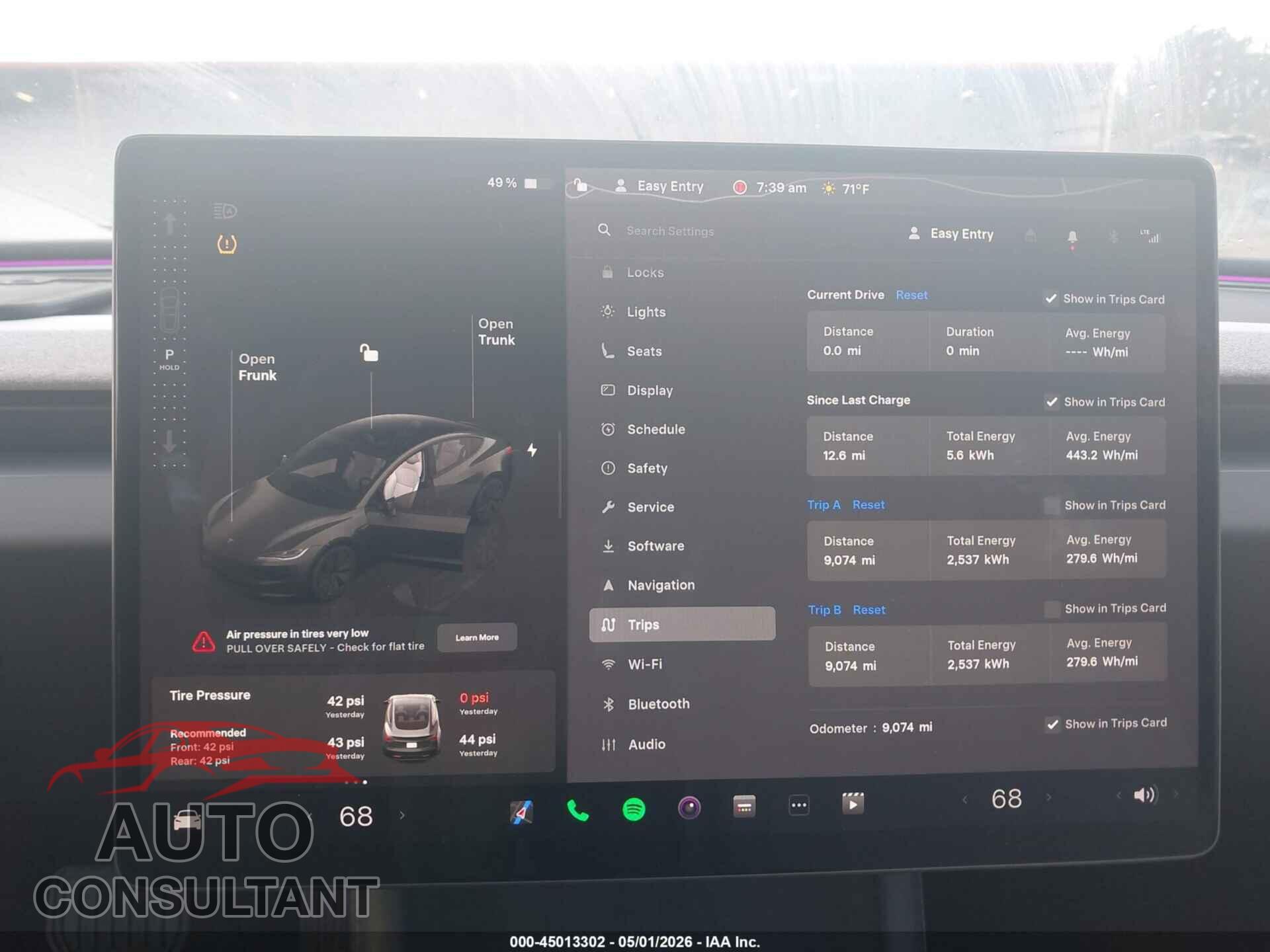TESLA MODEL 3 2025 - 5YJ3E1EAXSF970139