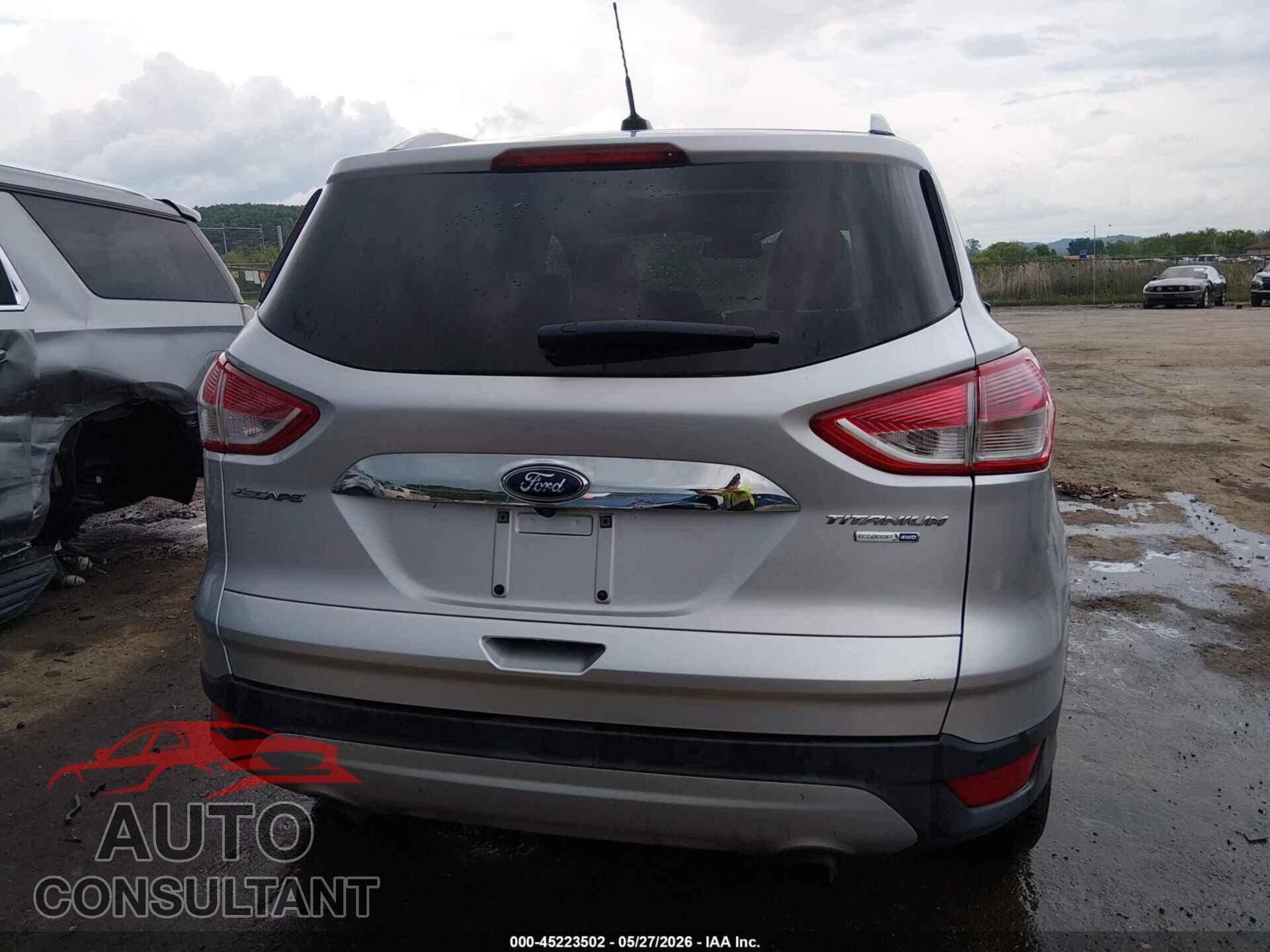 FORD ESCAPE 2016 - 1FMCU9JX9GUB78487