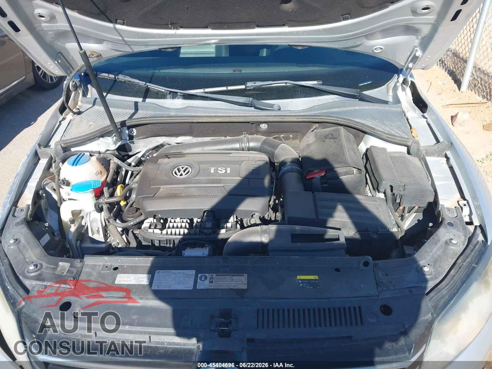 VOLKSWAGEN PASSAT 2014 - 1VWBS7A36EC120313