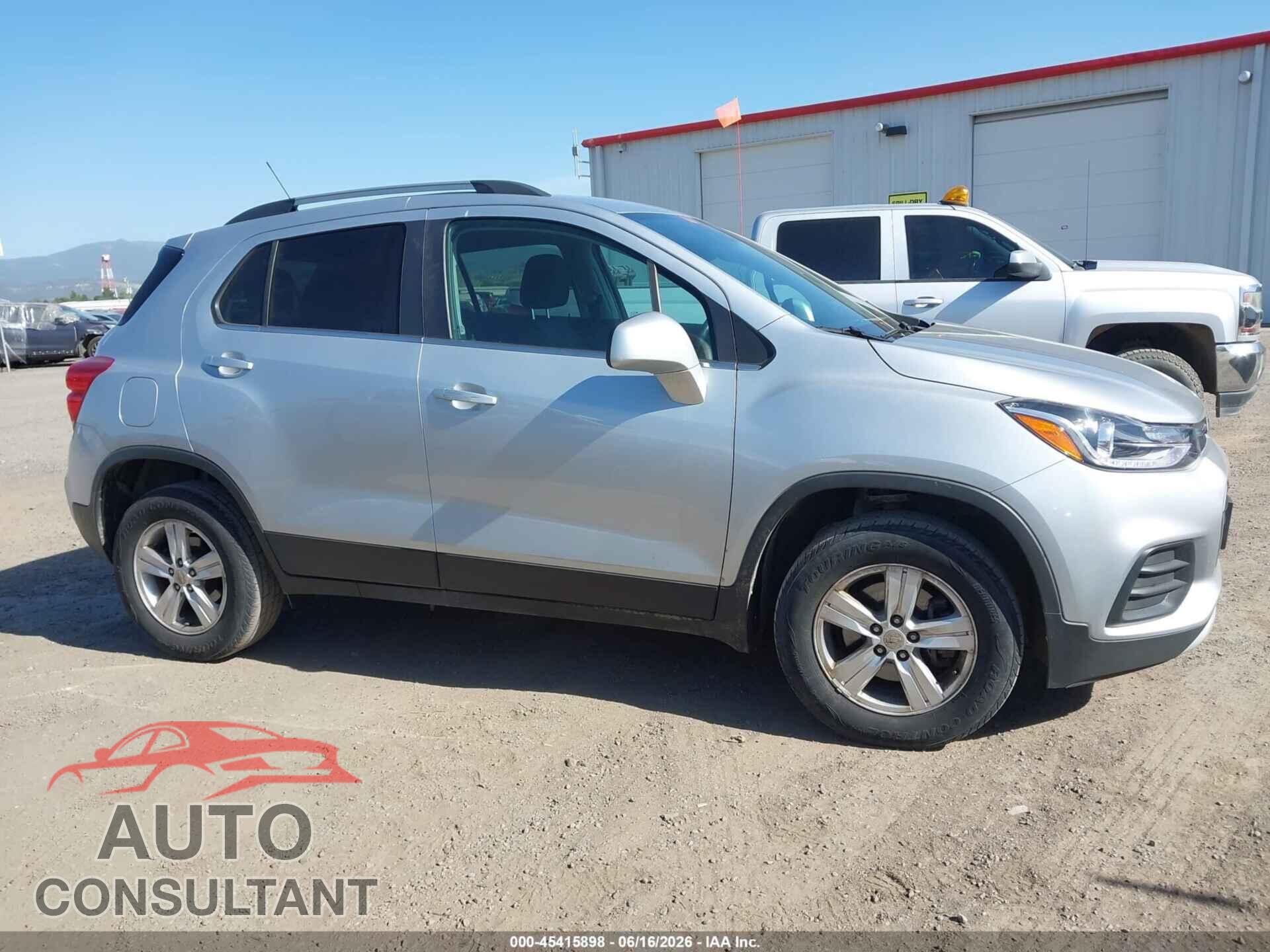 CHEVROLET TRAX 2017 - 3GNCJPSB3HL146738