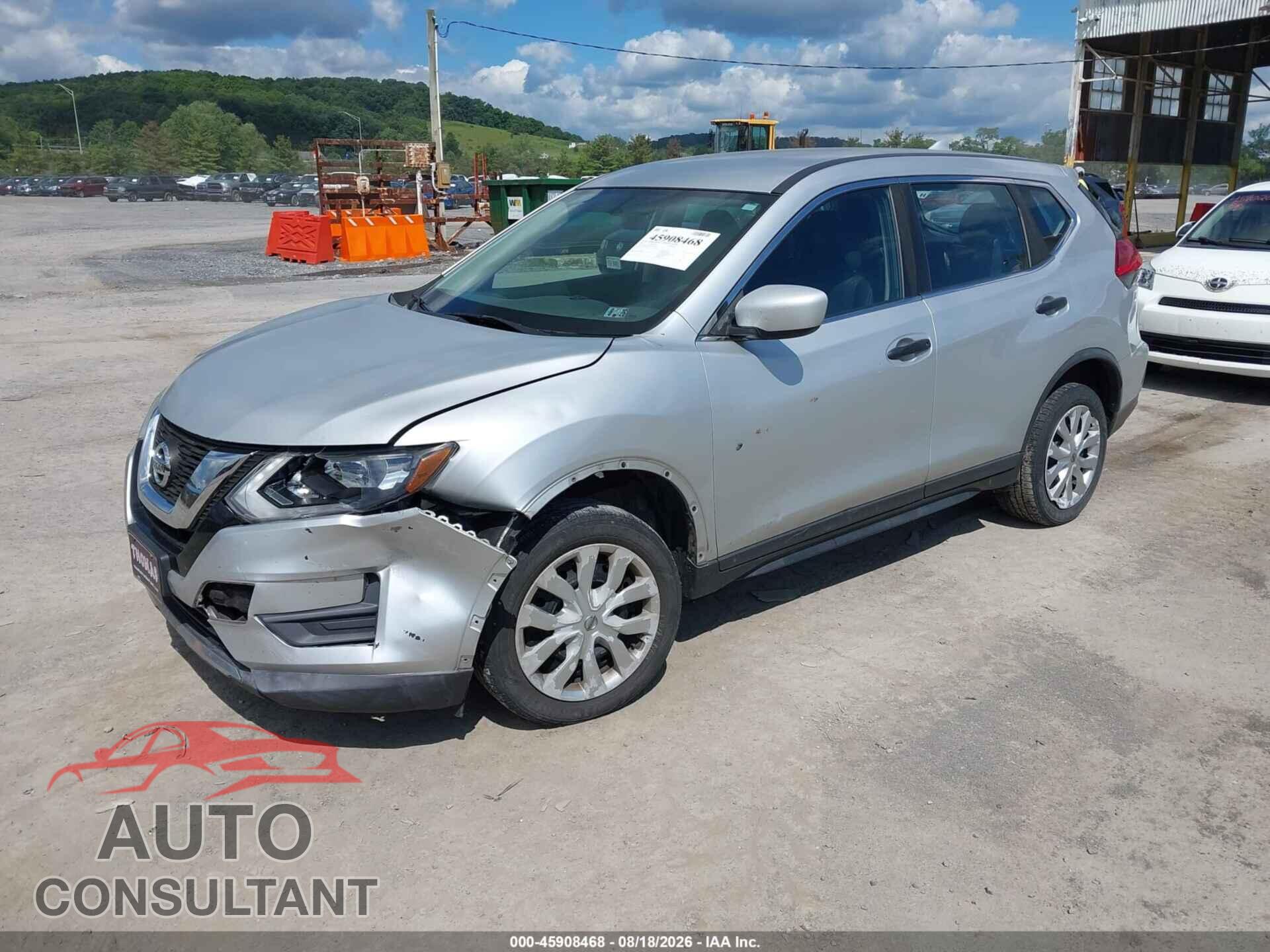 NISSAN ROGUE 2017 - KNMAT2MV3HP569716