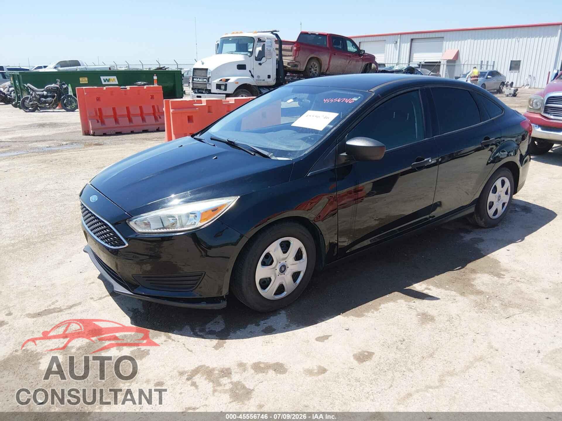 FORD FOCUS 2017 - 1FADP3E23HL296236