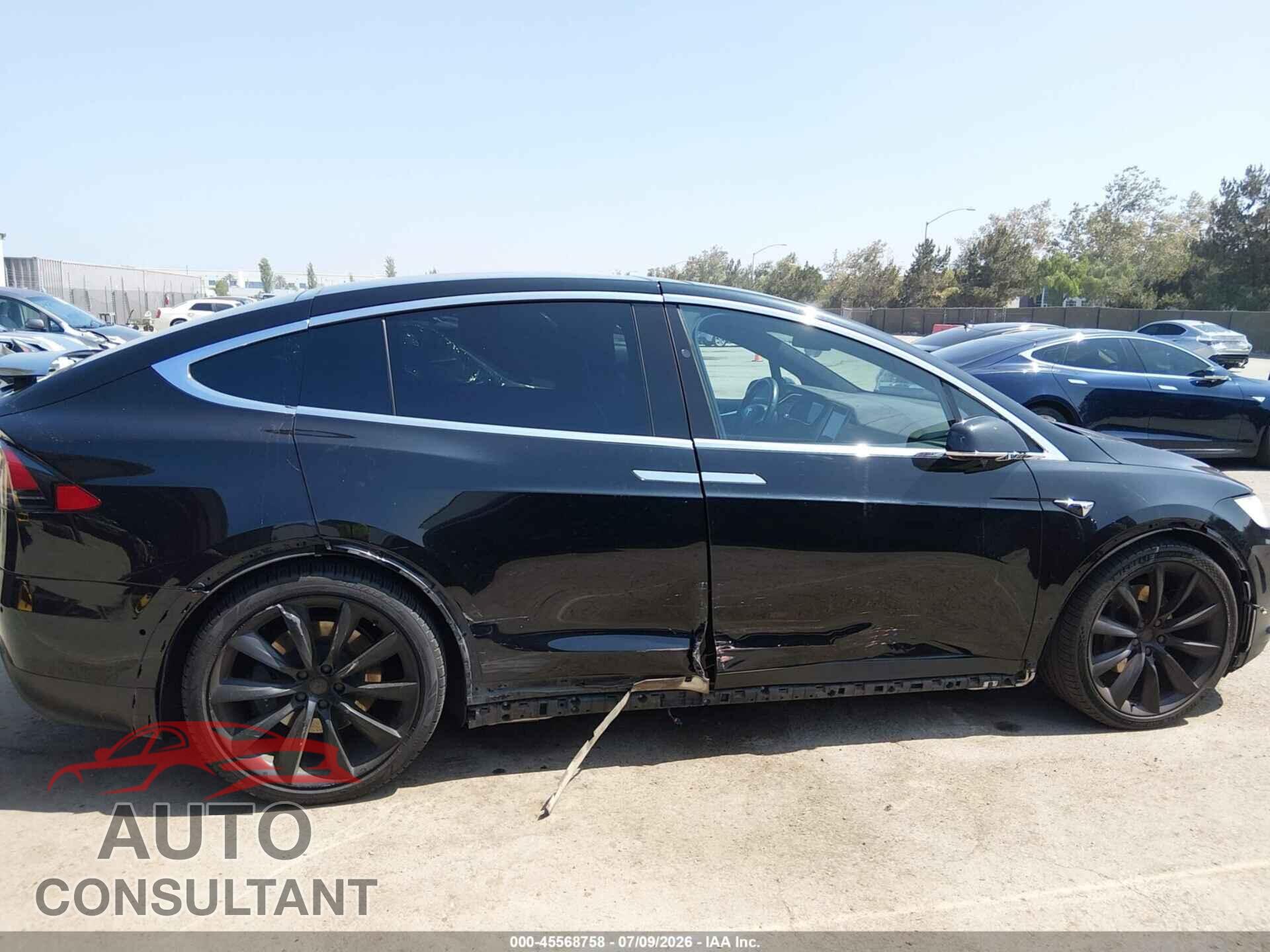 TESLA MODEL X 2017 - 5YJXCBE27HF054209