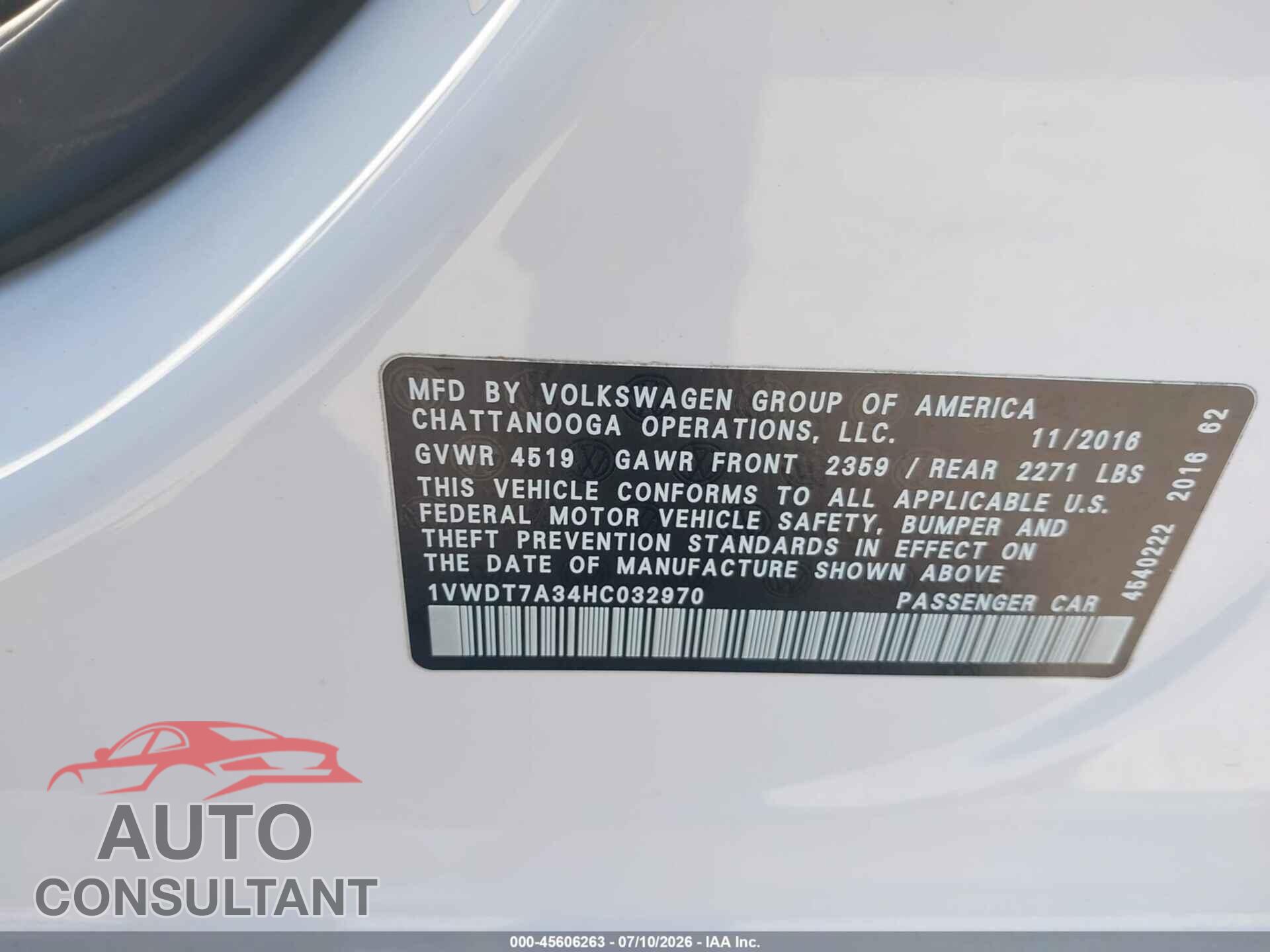VOLKSWAGEN PASSAT 2017 - 1VWDT7A34HC032970