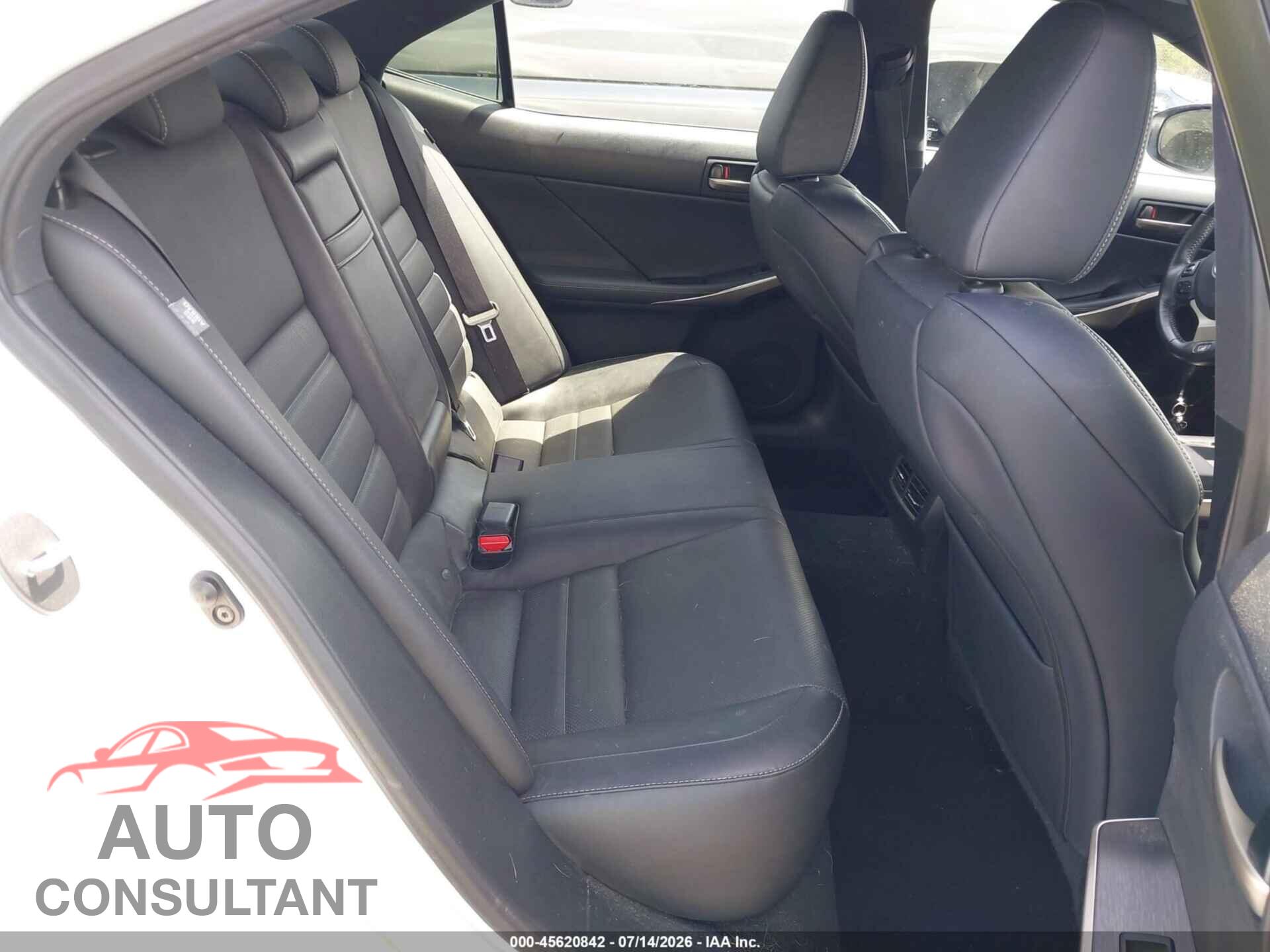 LEXUS IS 300 2019 - JTHBA1D24K5087333