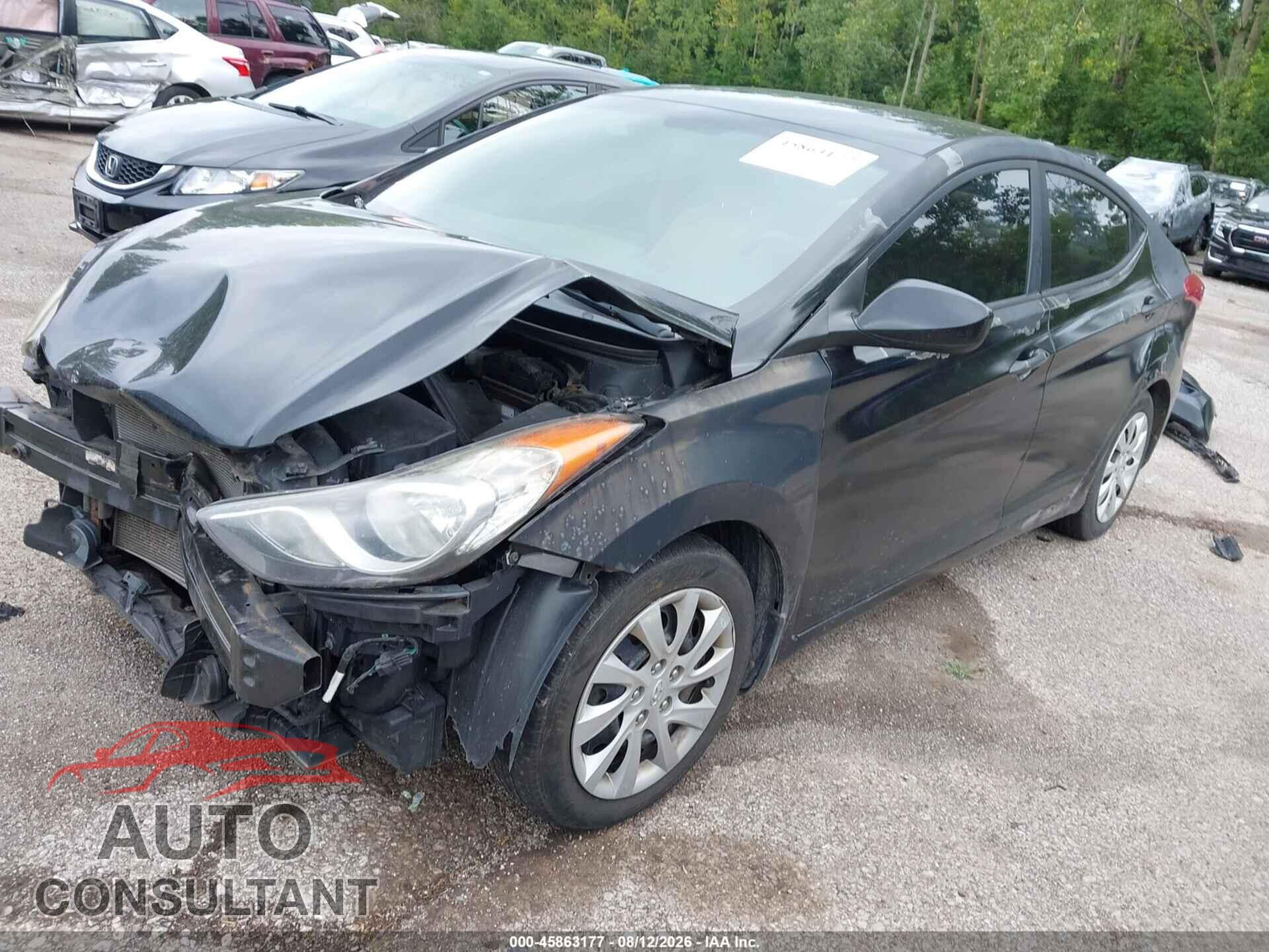 HYUNDAI ELANTRA 2013 - 5NPDH4AE7DH175401