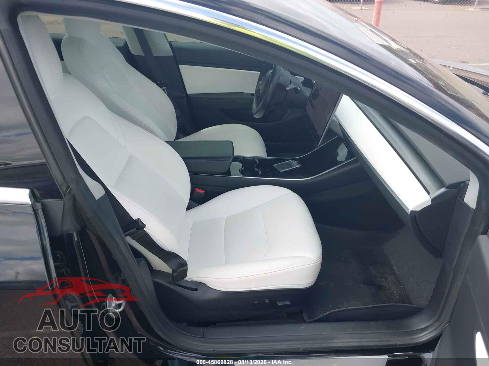 TESLA MODEL 3 2018 - 5YJ3E1EBXJF112869