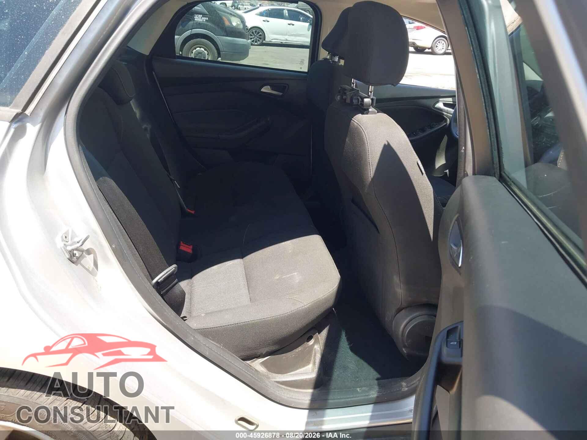 FORD FOCUS 2017 - 1FADP3FE1HL235878