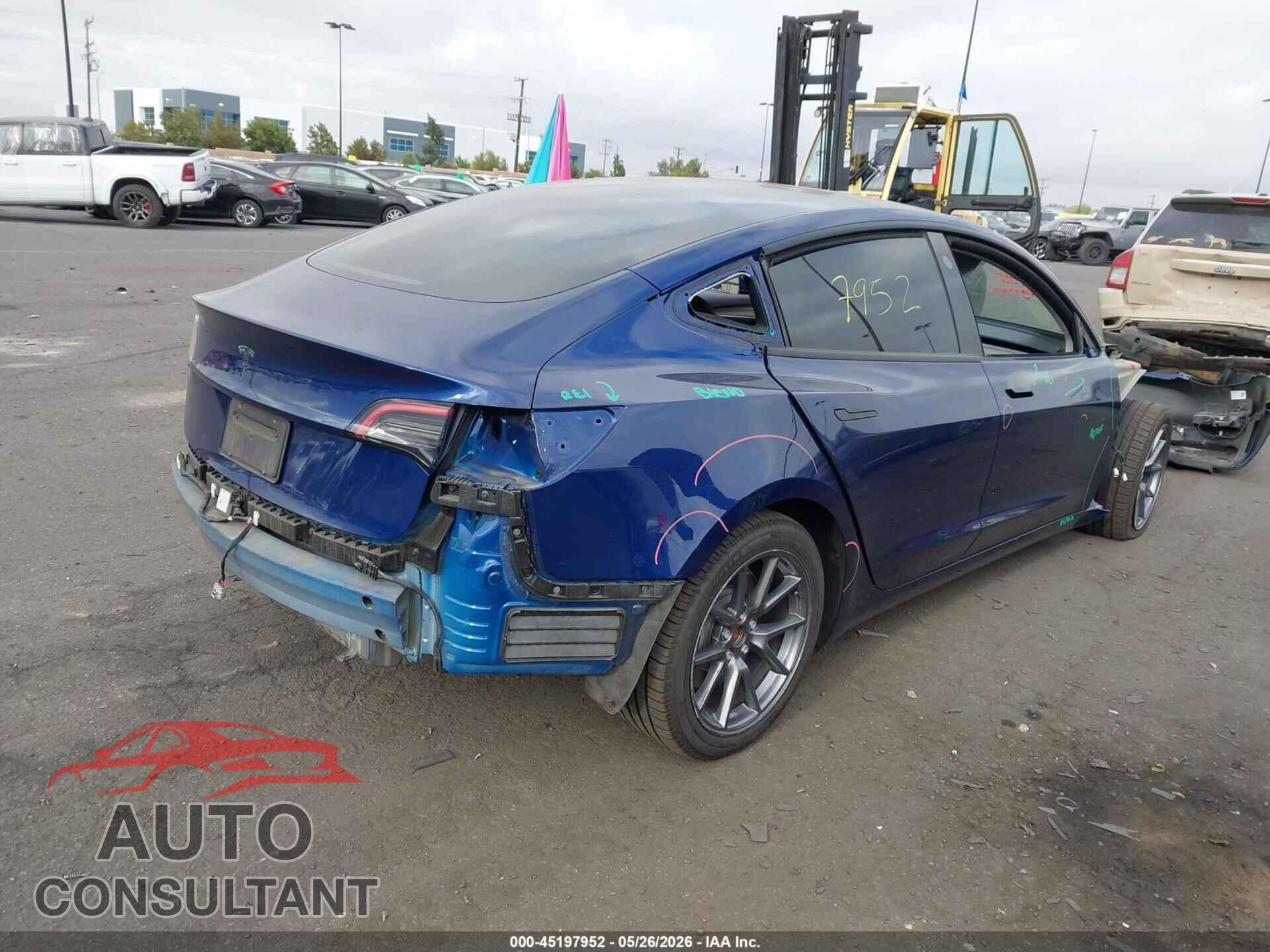 TESLA MODEL 3 2023 - 5YJ3E1EA0PF615360