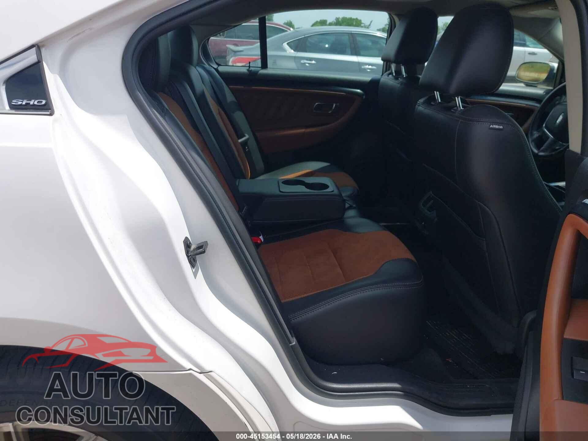 FORD TAURUS 2012 - 1FAHP2KT2CG123639
