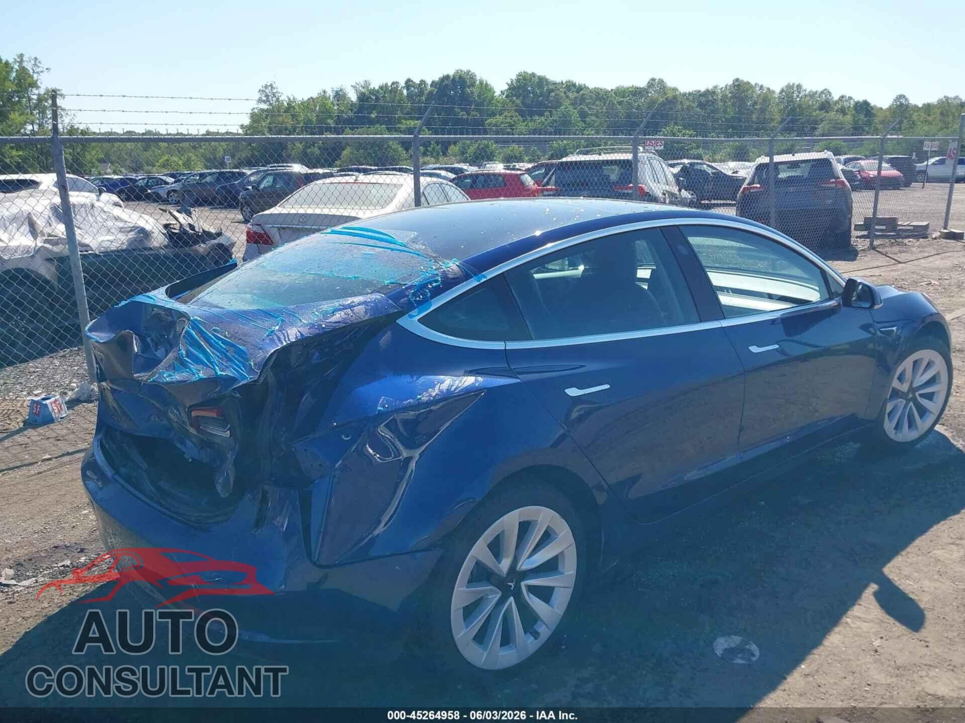 TESLA MODEL 3 2019 - 5YJ3E1EB2KF433922