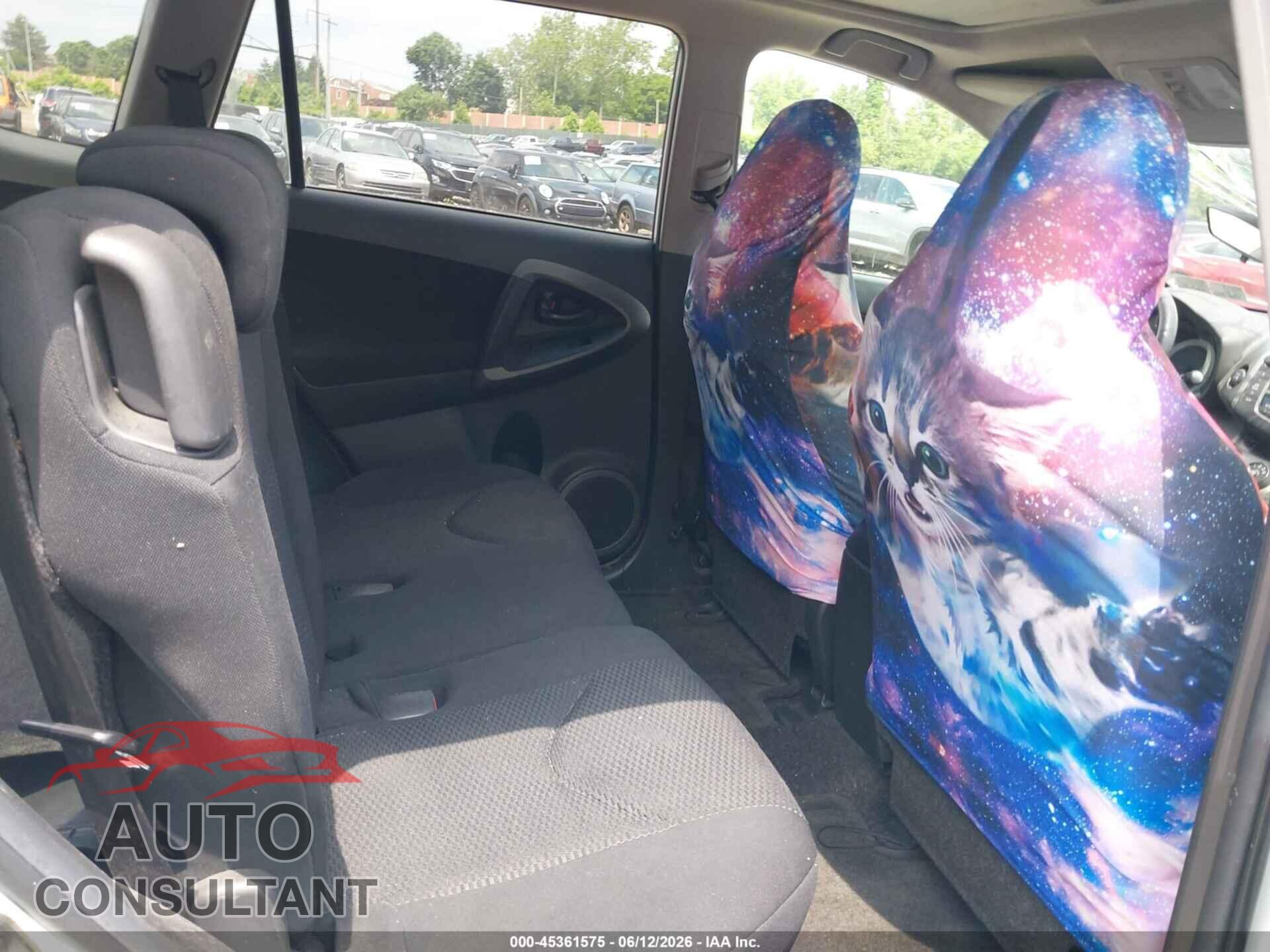 TOYOTA RAV4 2011 - 2T3RF4DV7BW093634