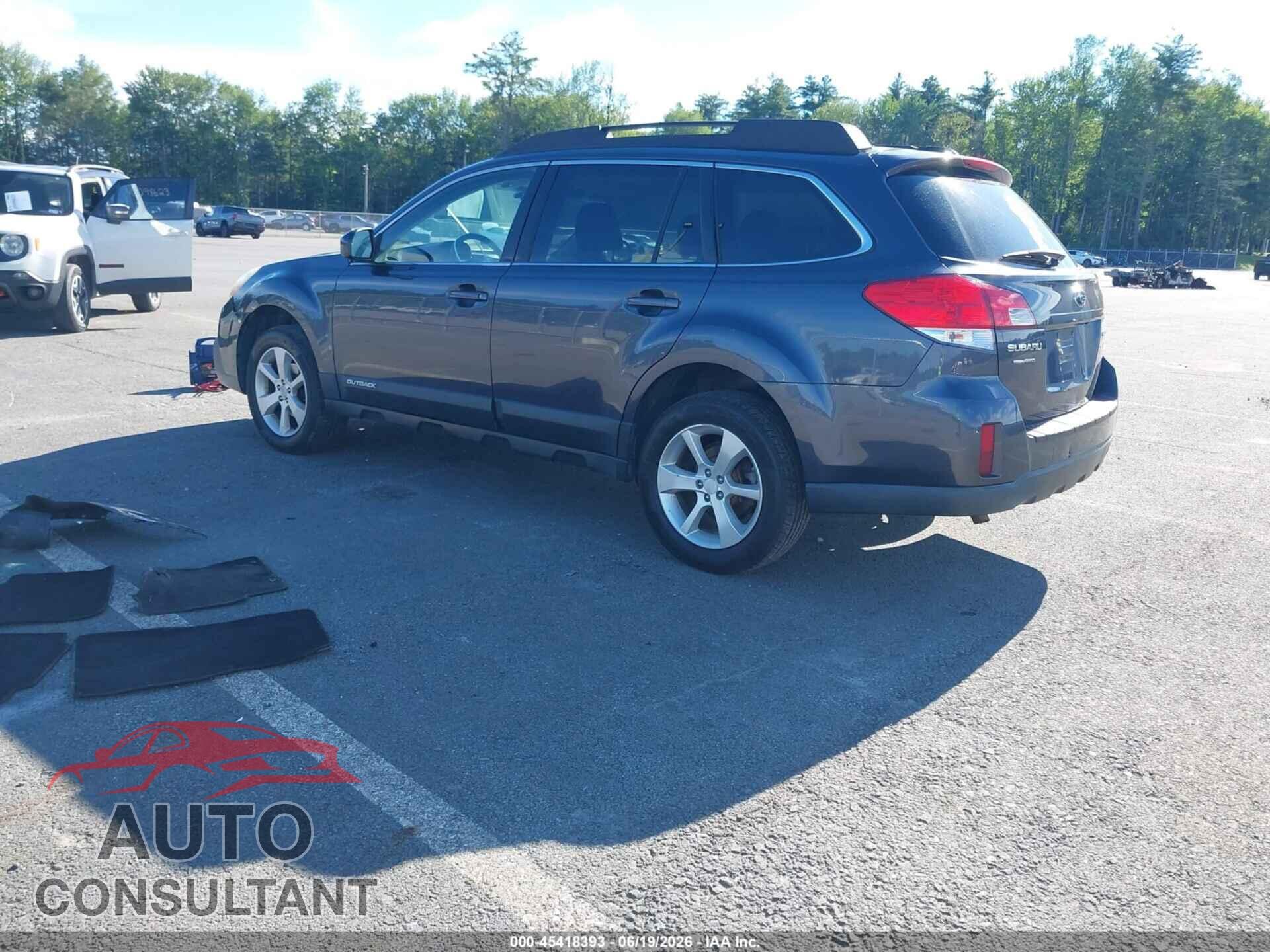 SUBARU OUTBACK 2013 - 4S4BRBCC0D3304560