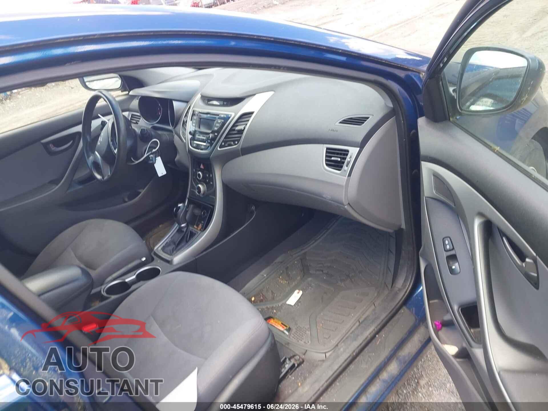 HYUNDAI ELANTRA 2015 - 5NPDH4AE5FH647355
