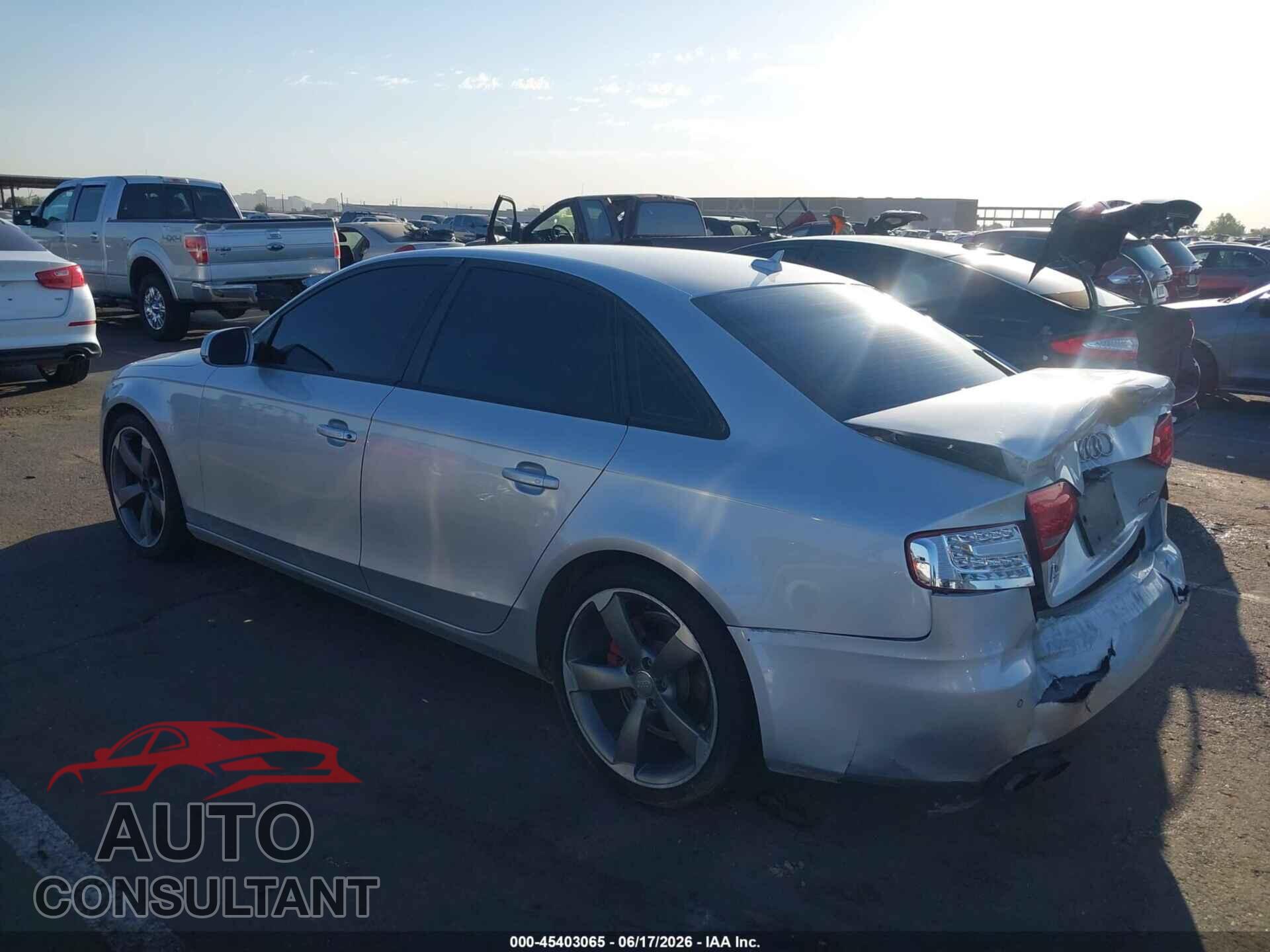 AUDI A4 2011 - WAUEFAFL0BN053277